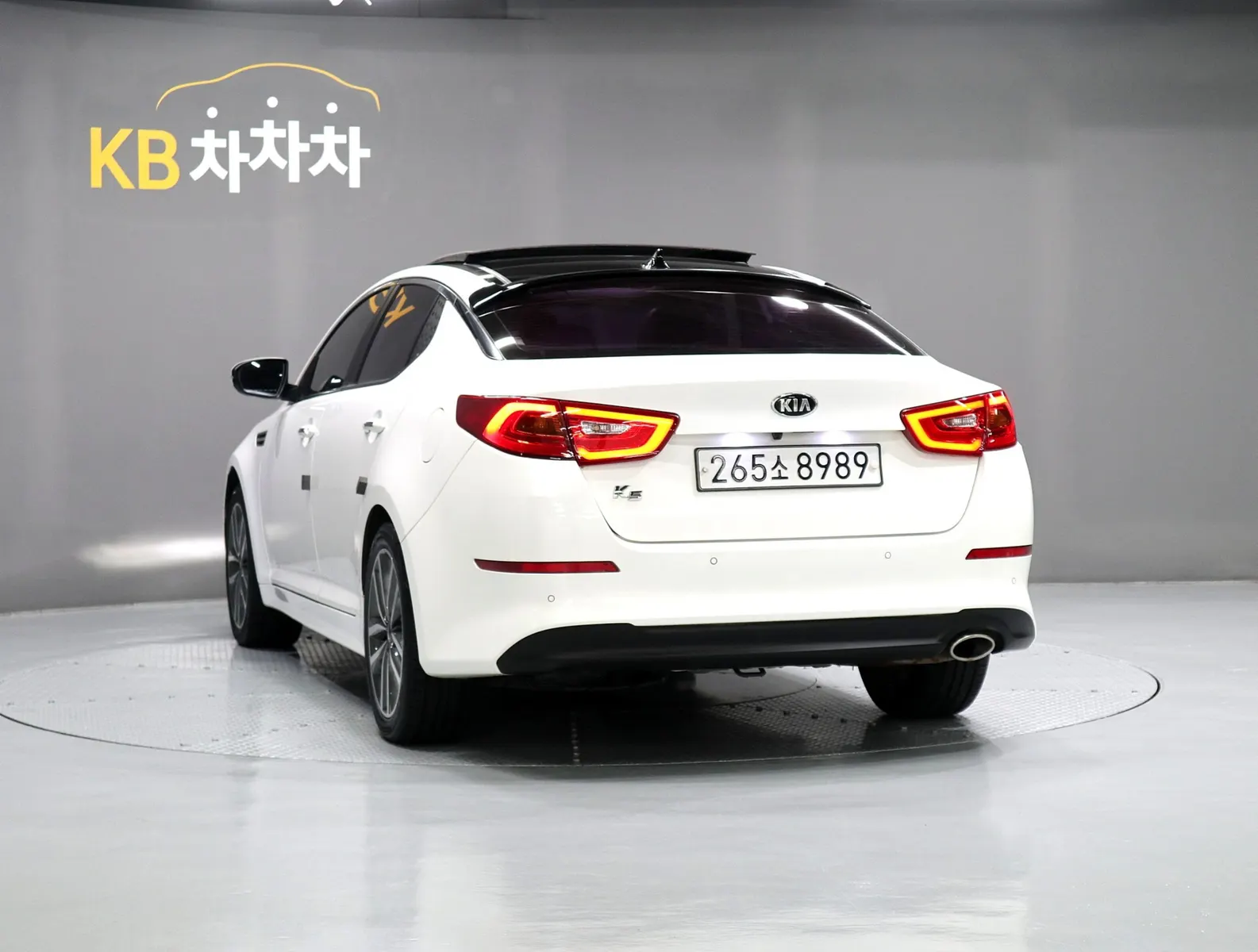 Kia K5 LPI 2015 2/5