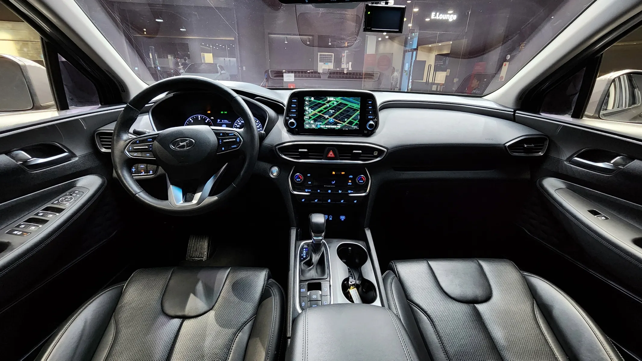 Hyundai TM 2.0 2WD 2019 4/5