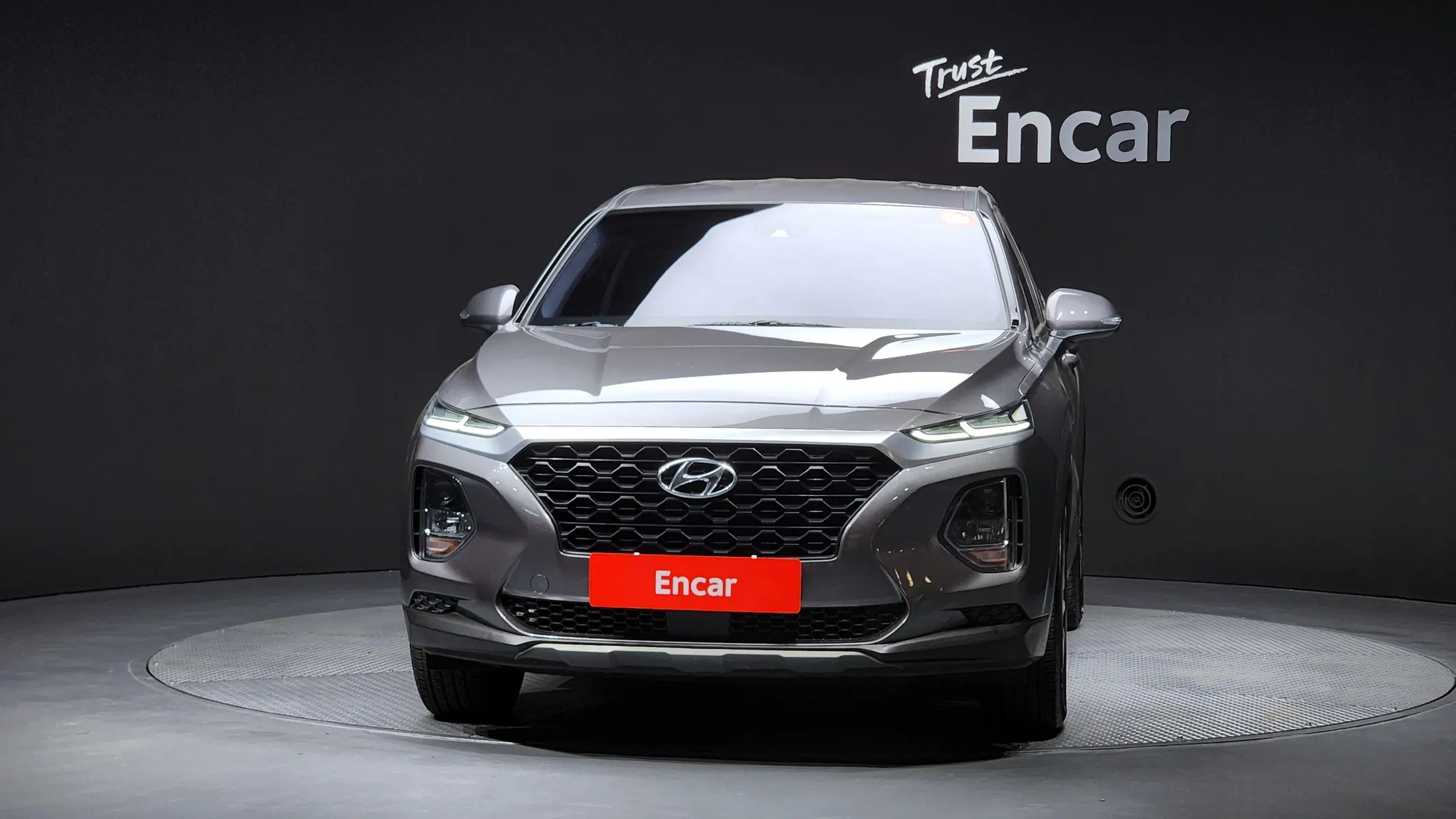 Hyundai TM 2.0 2WD 2019 2/5