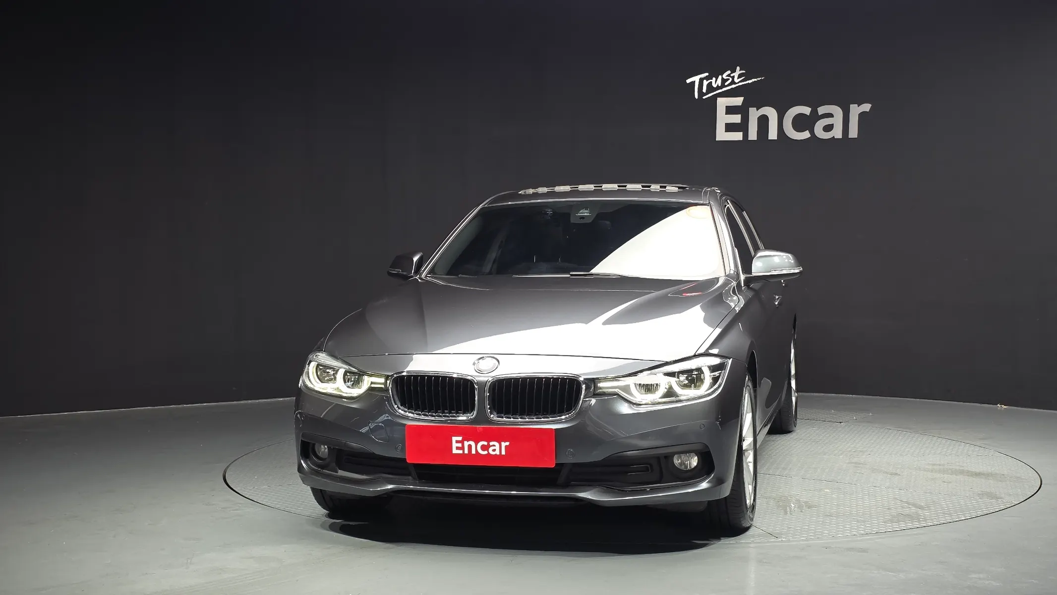 BMW 3 Series (F30) 320d xDrive 2017 3/21