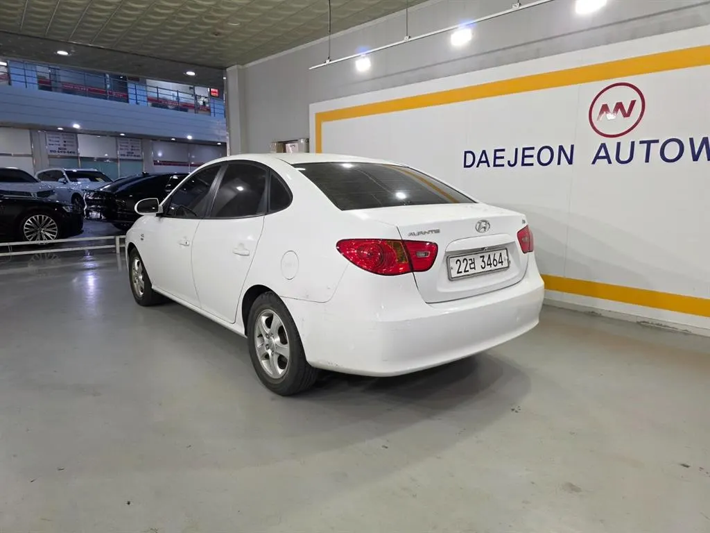 Hyundai HD 1.6 VVT E16 2008 2/4