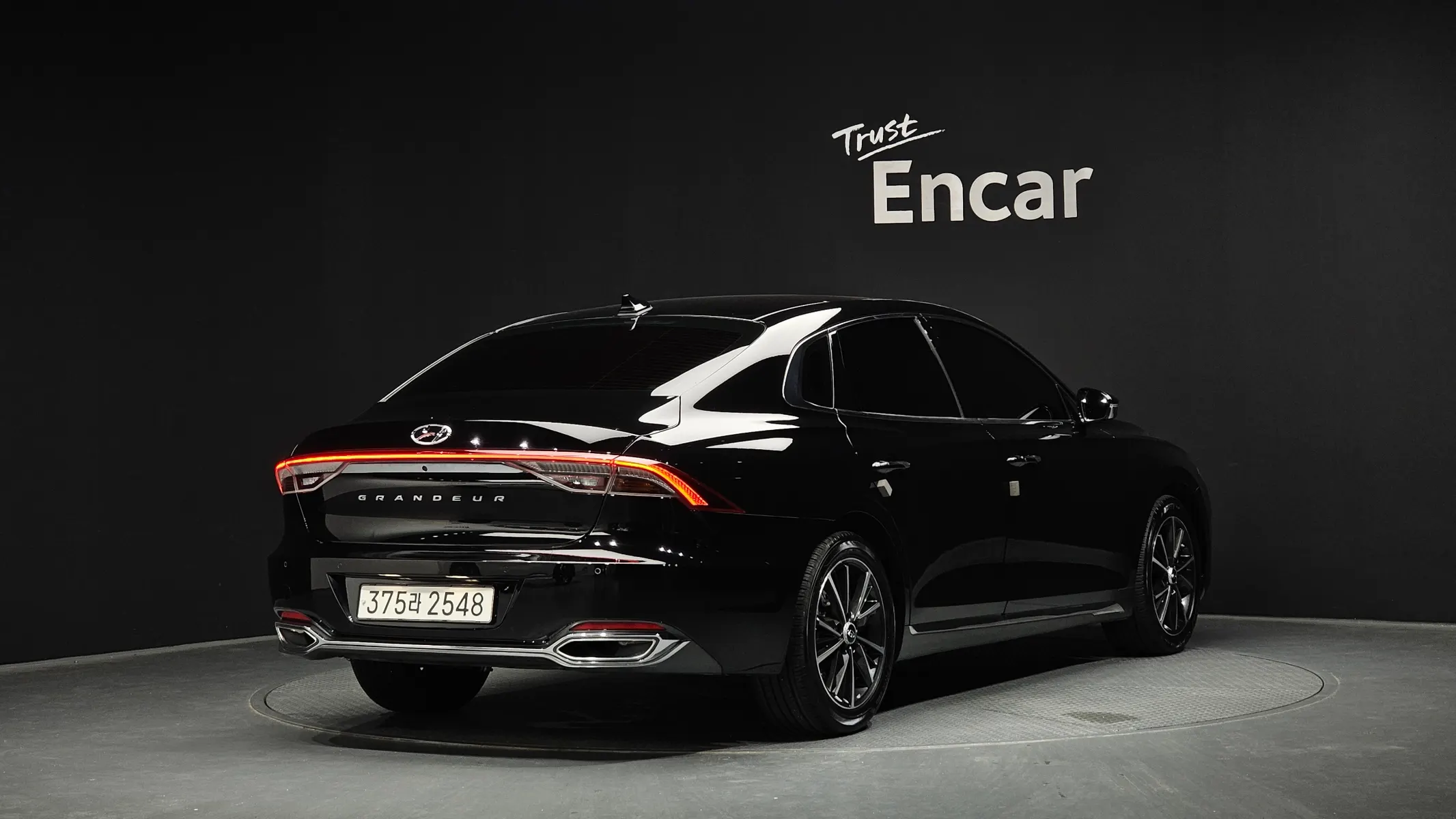 Hyundai IG 3.3 2022 2/32