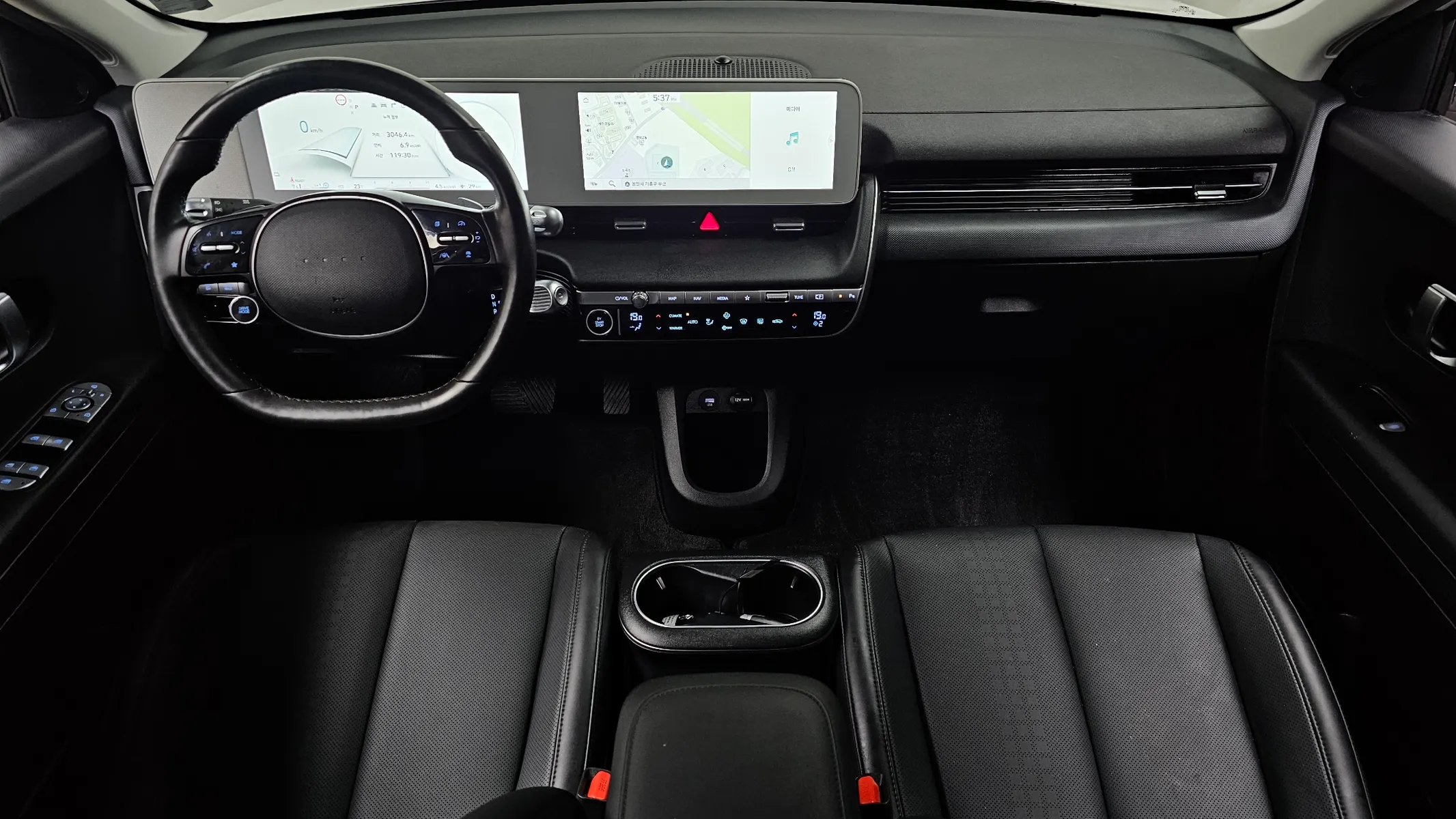 Hyundai Ioniq 5 AWD 2023 4/5