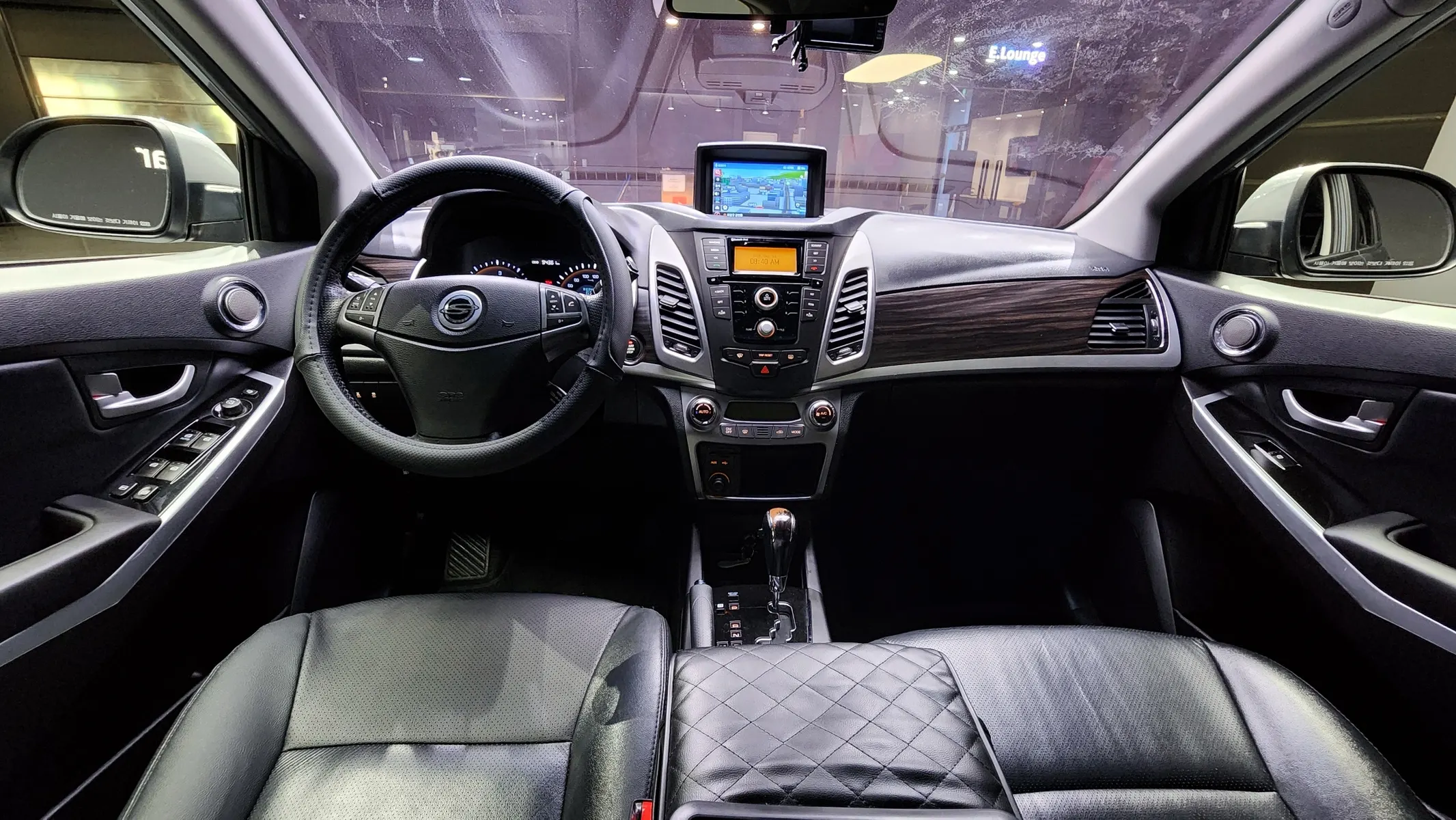 KG Mobility C 2.0 CVT 4WD 2014 4/5