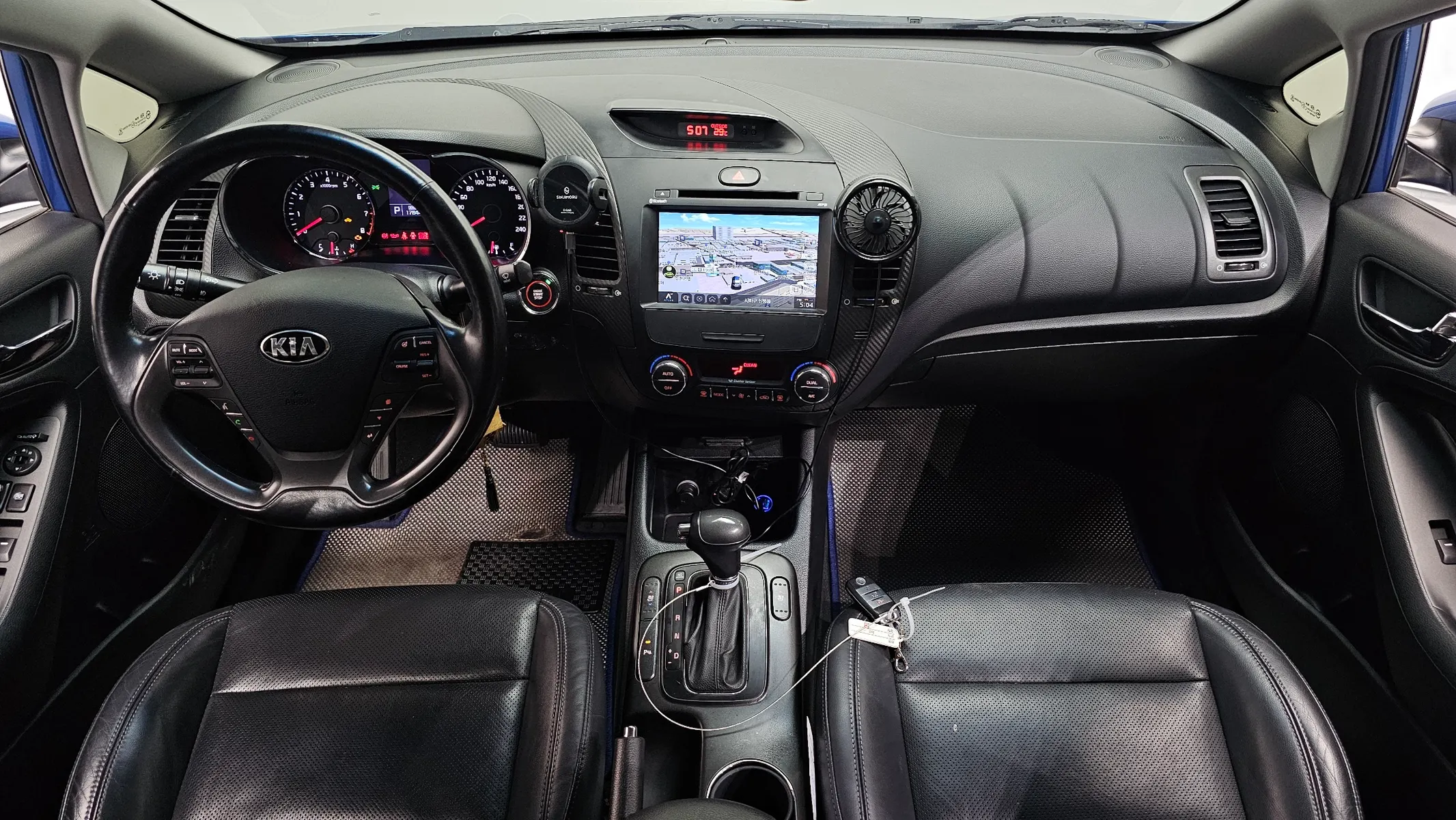Kia K3 2012 4/5