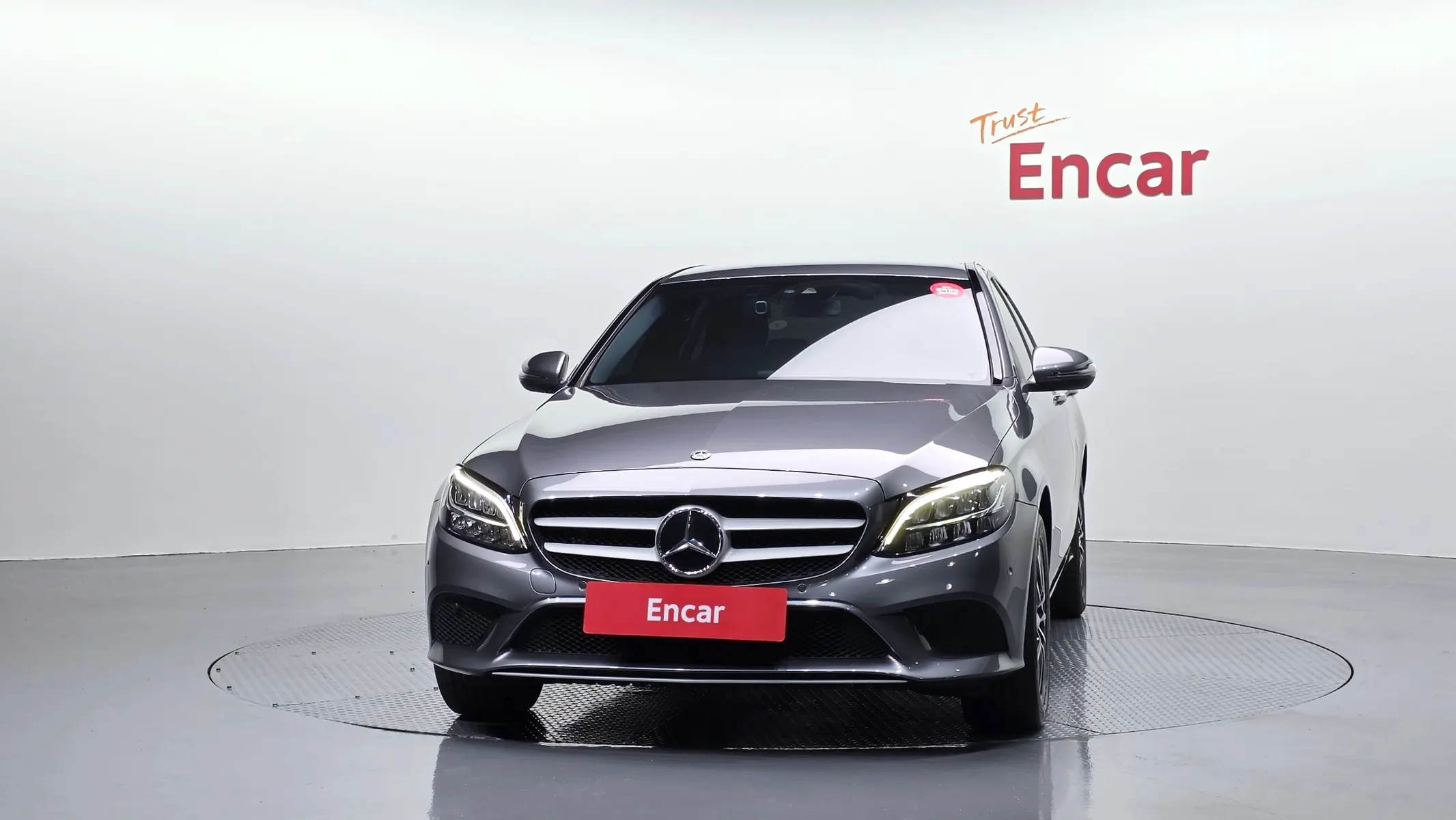 Mercedes-Benz C-Class W205 C200 2019 3/38