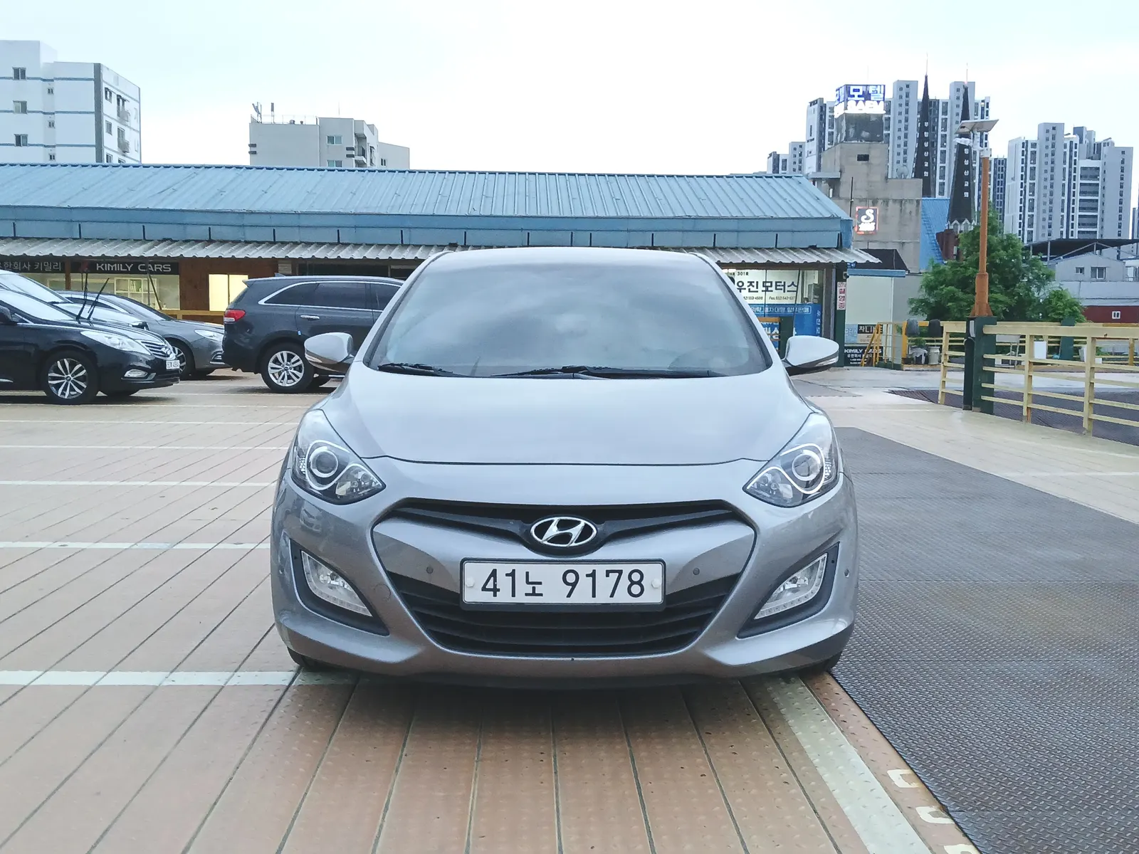 Hyundai i30() 1.6 VGT 2012 2/21