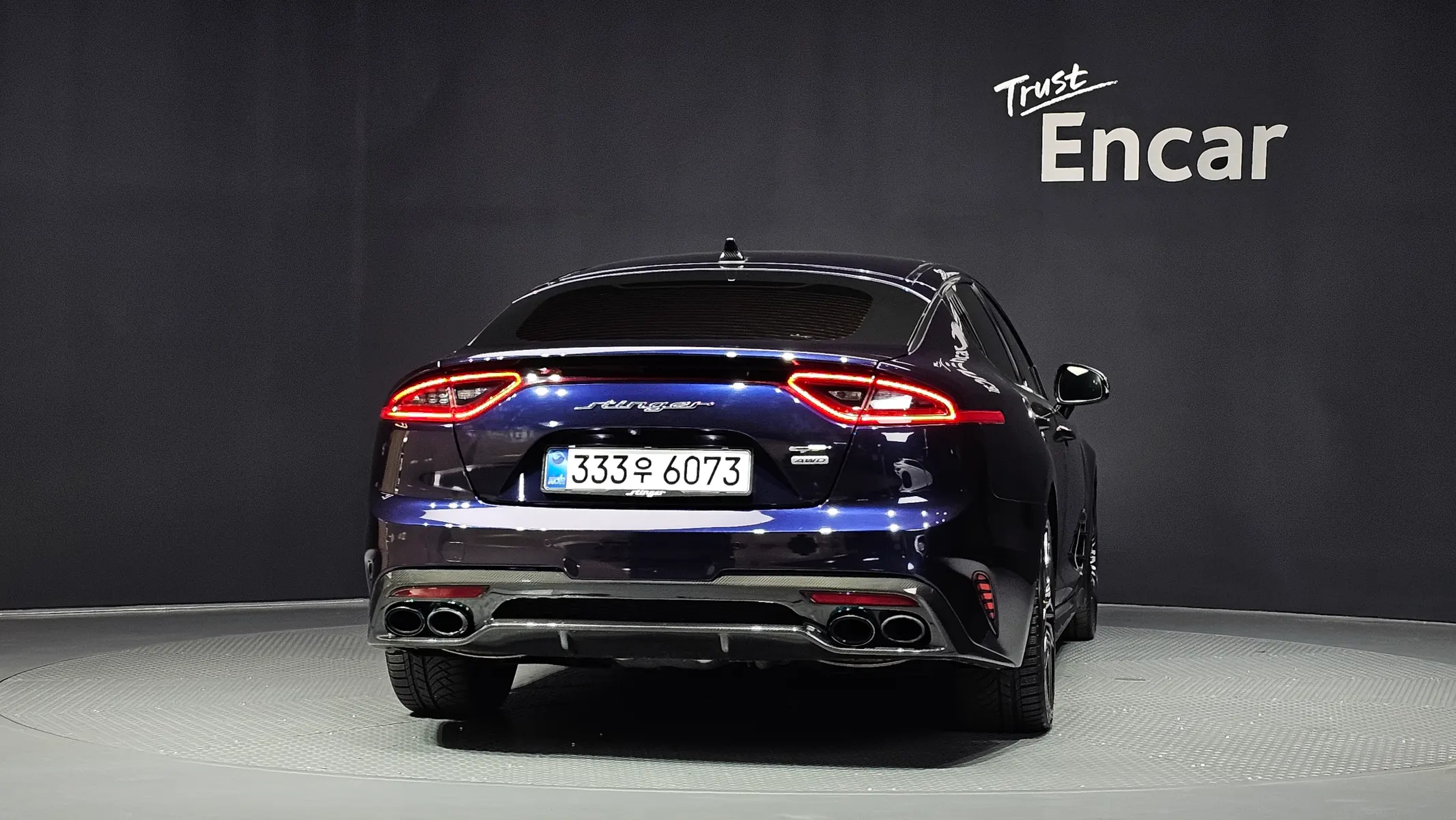 Kia Stinger 3.3 AWD 2018 3/5