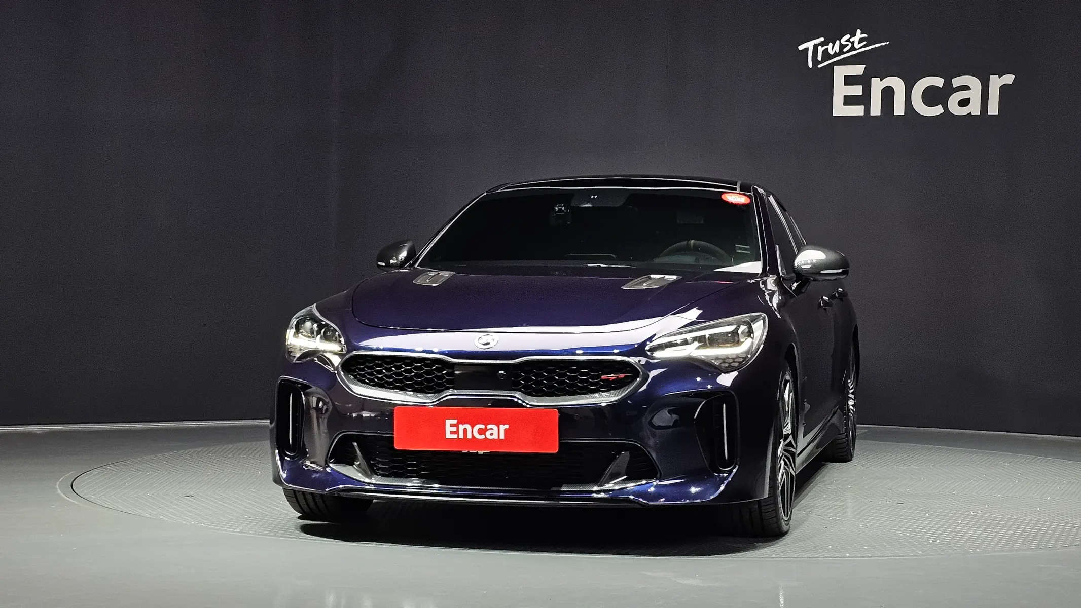 Kia Stinger 3.3 AWD 2018 2/5