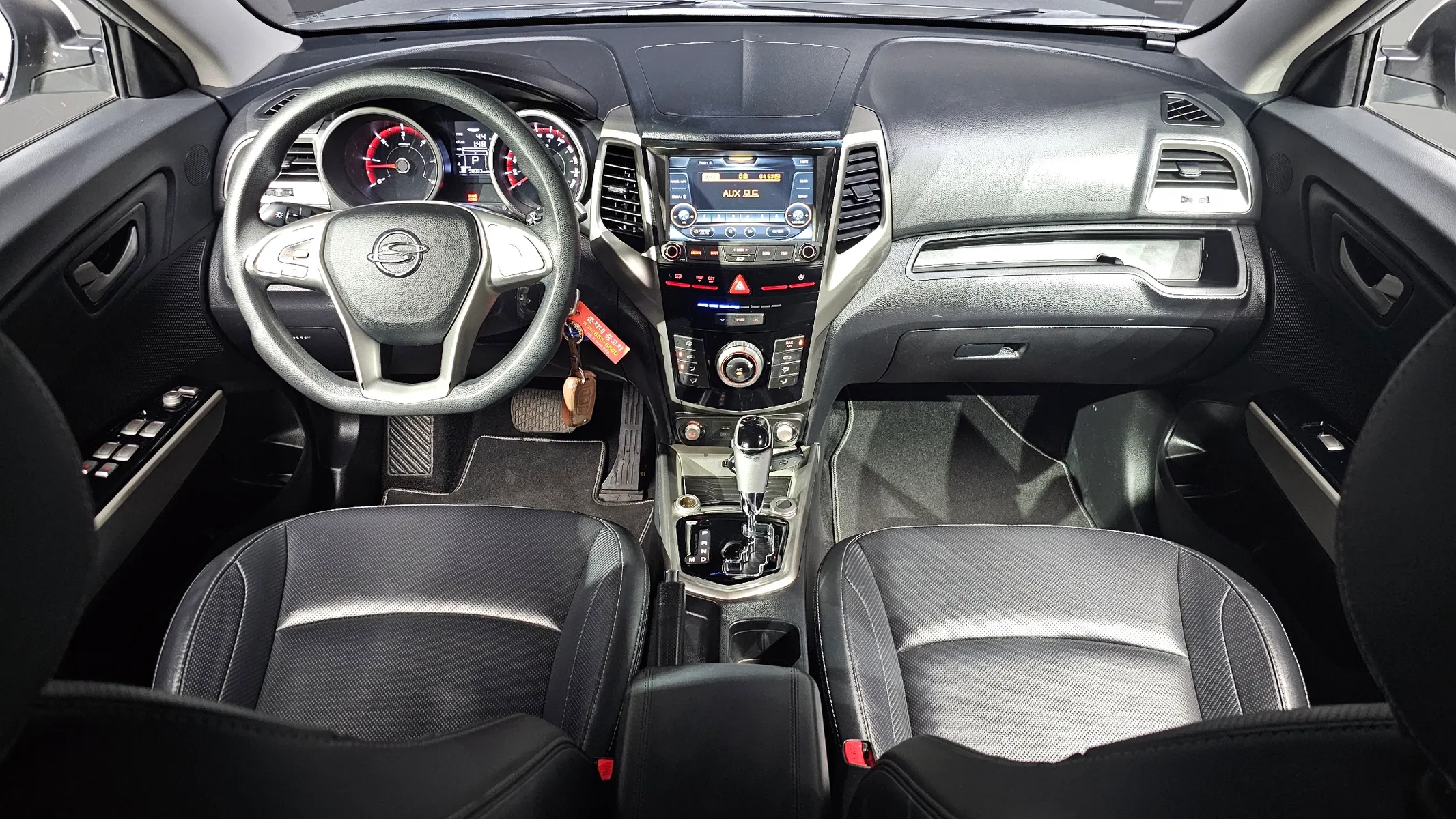 KG Mobility Tivoli TX 2WD 2017 4/5