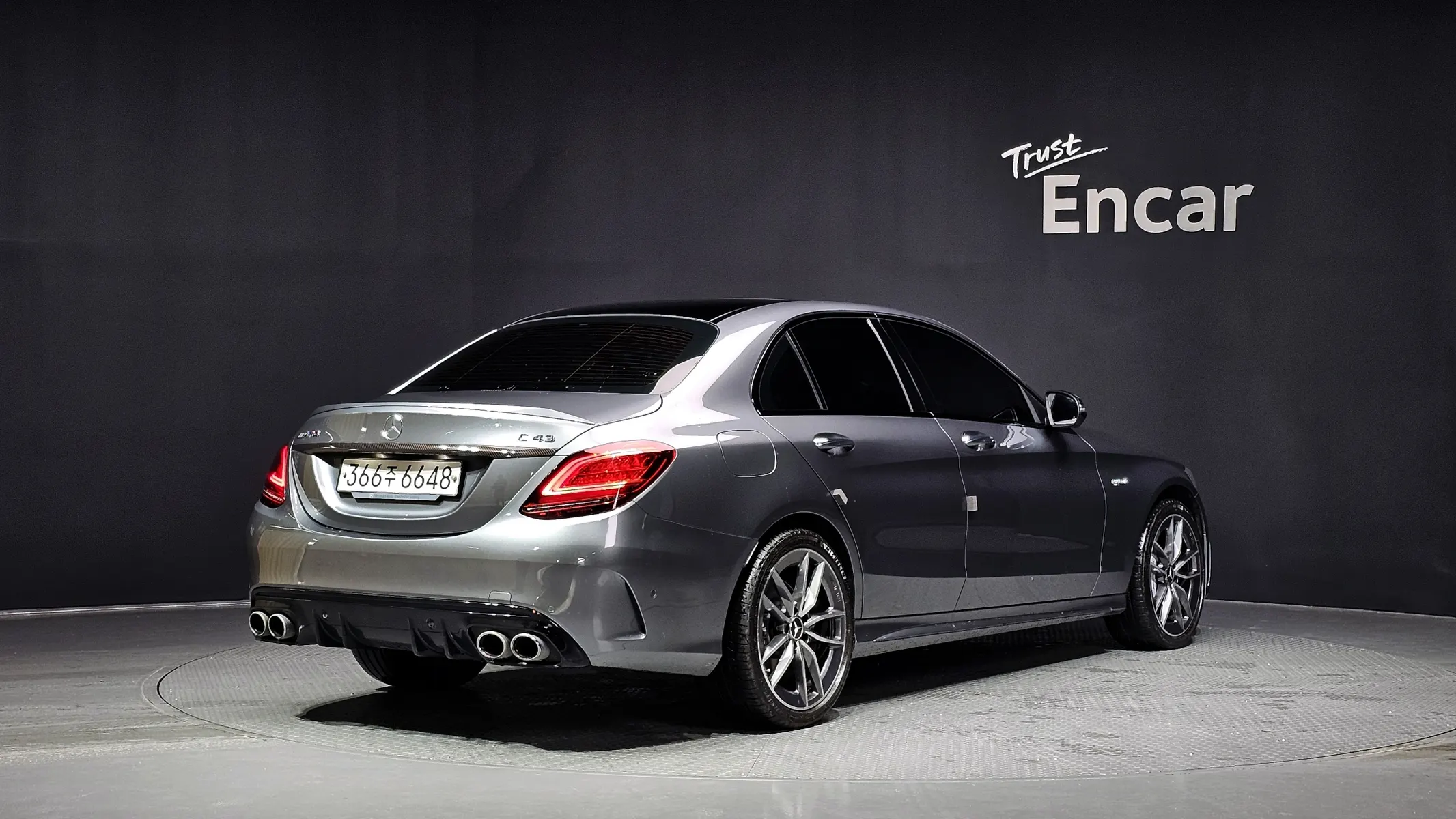 Mercedes-Benz C-Class W205 C43 AMG 4MATIC 2019 2/34