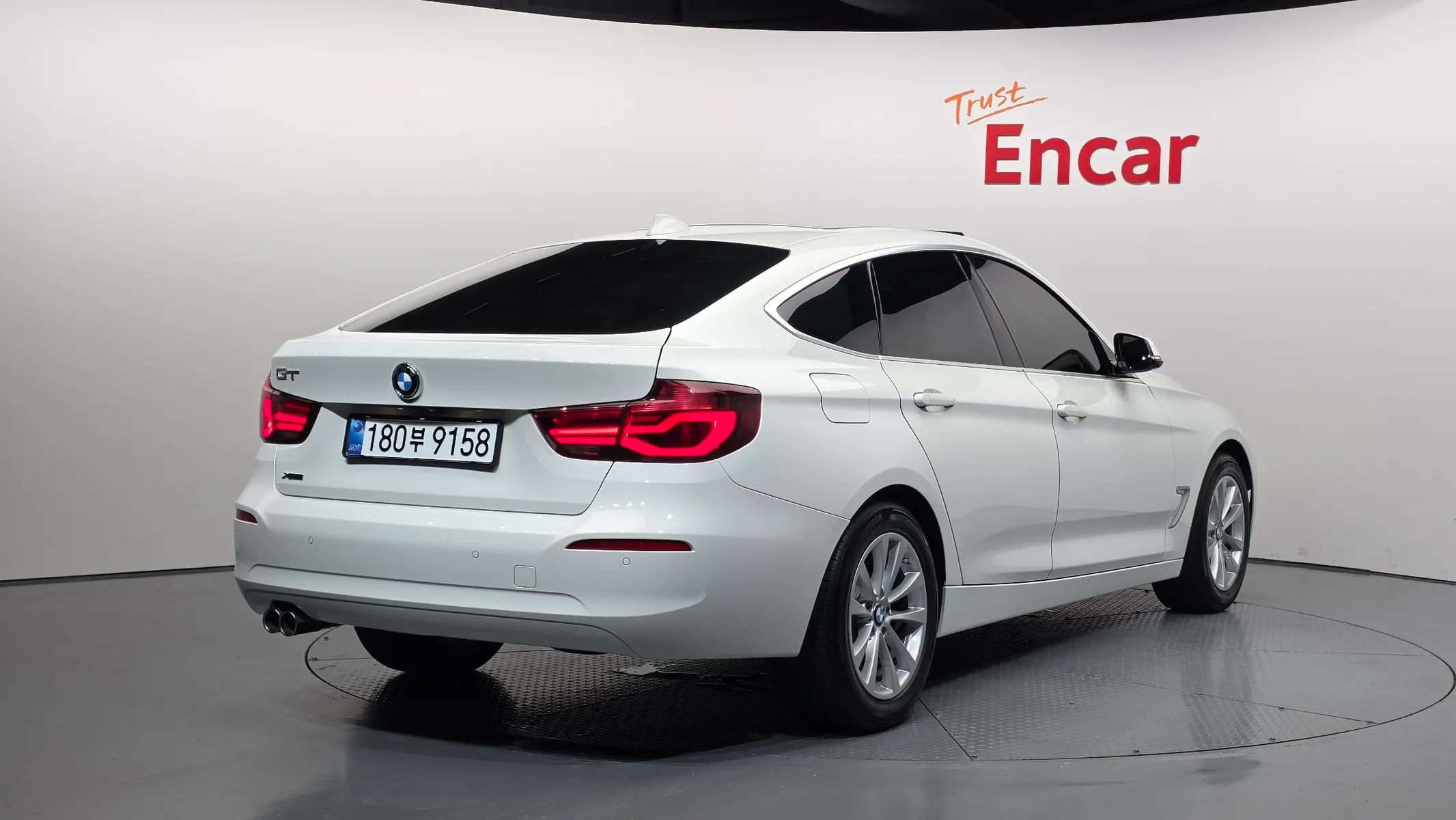 BMW 3 Series GT (F34) GT 320d xDrive 2020 2/21