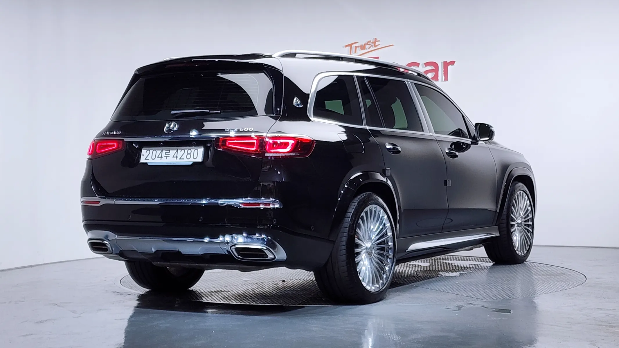 Mercedes-Benz GLS-Class X167 GLS600 4MATIC 2023 2/43