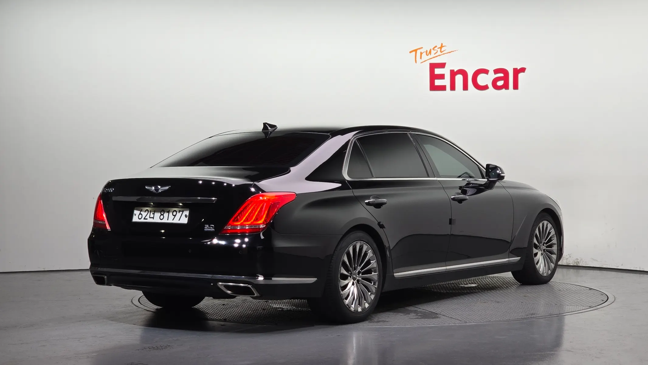 Genesis EQ900 5.0 GDI AWD 2017 2/44