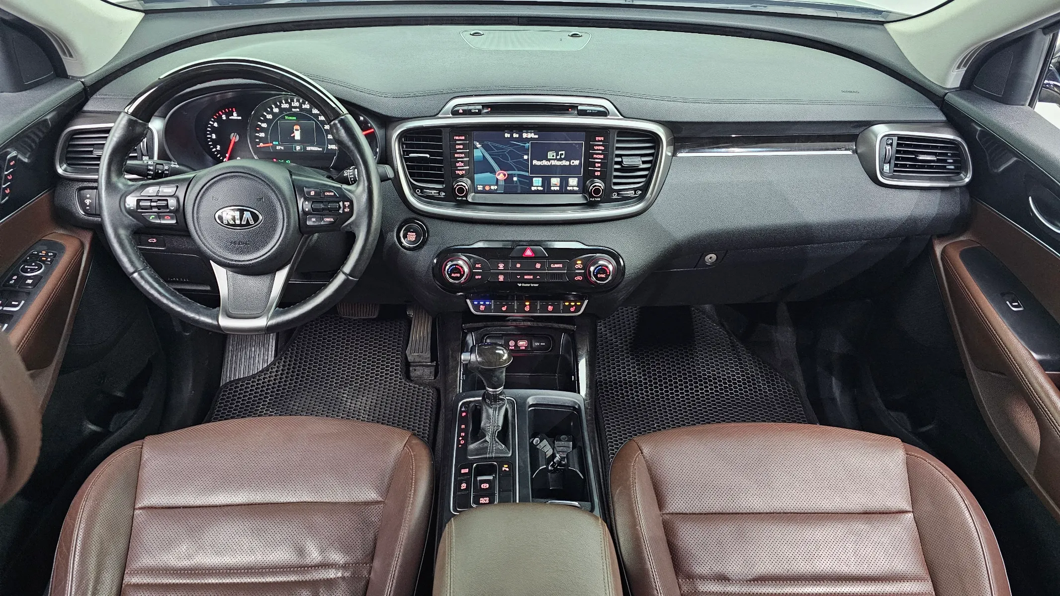 Kia Sorento 2.2 2WD 2015 4/5