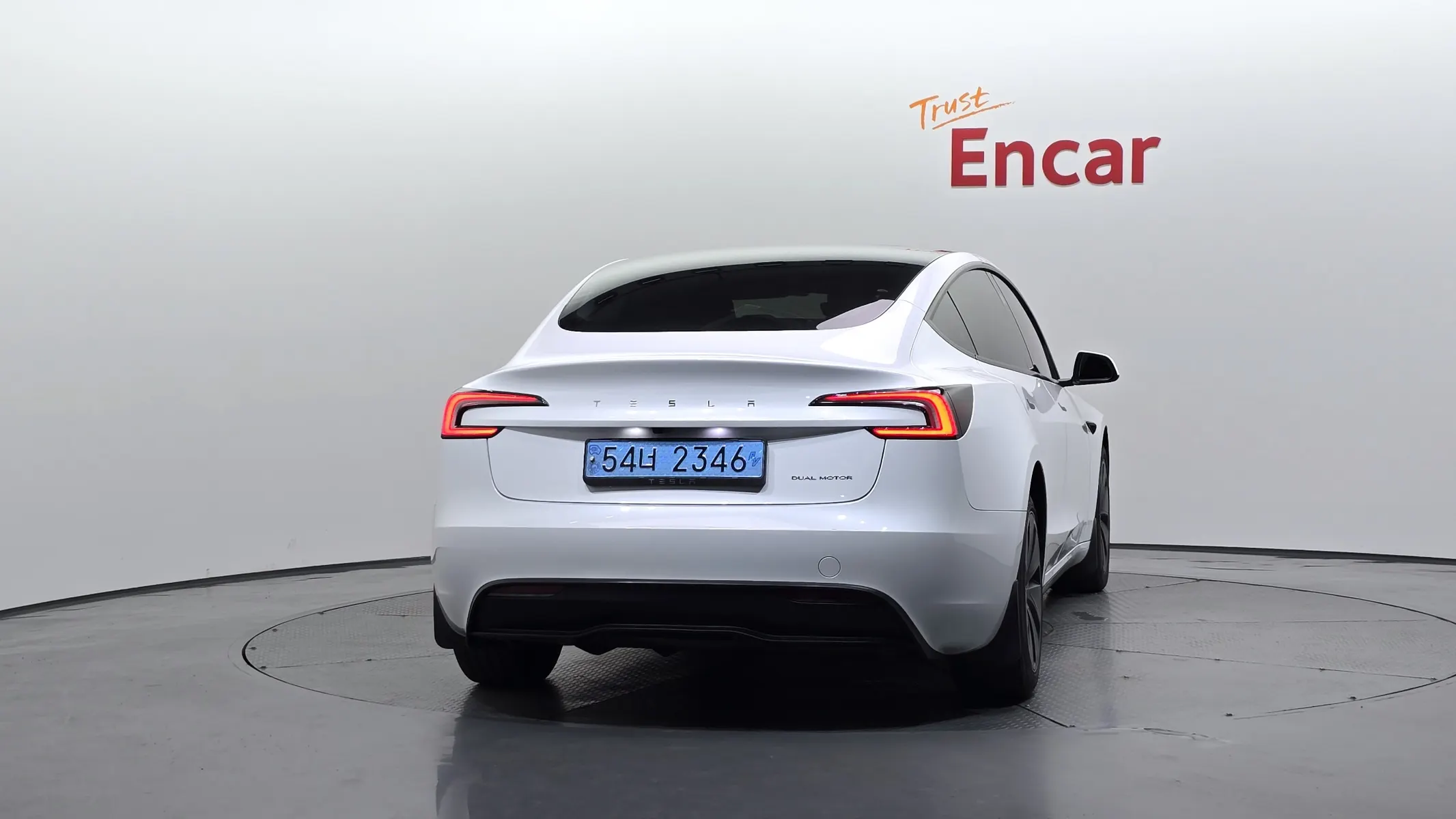 Tesla 3 AWD 2024 3/5
