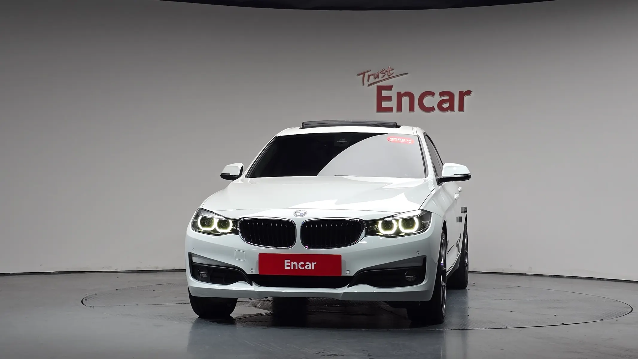 BMW 3 Series GT (F34) GT 320d 2018 2/34