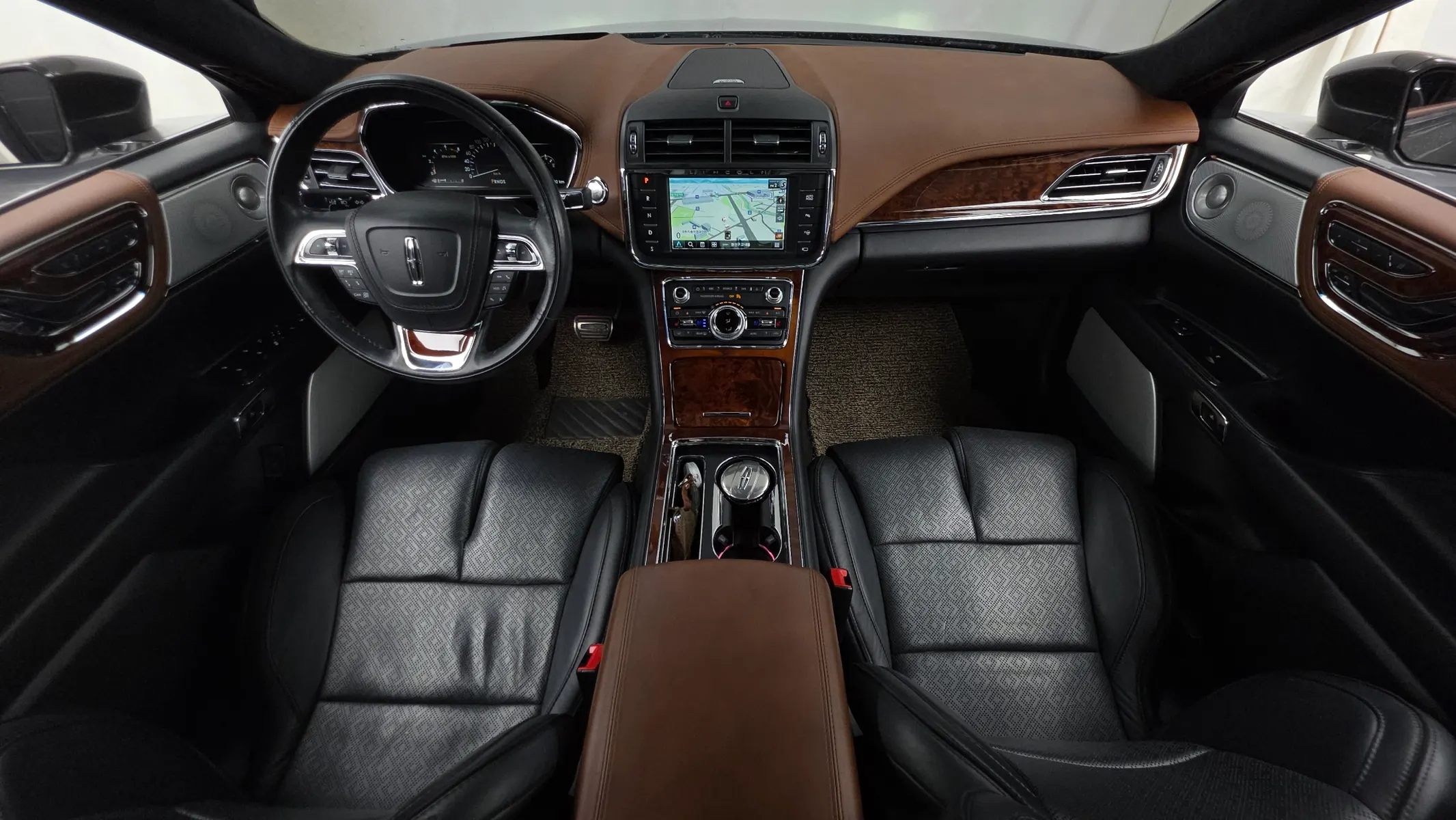 Lincoln 10 3.0 AWD 2018 4/5