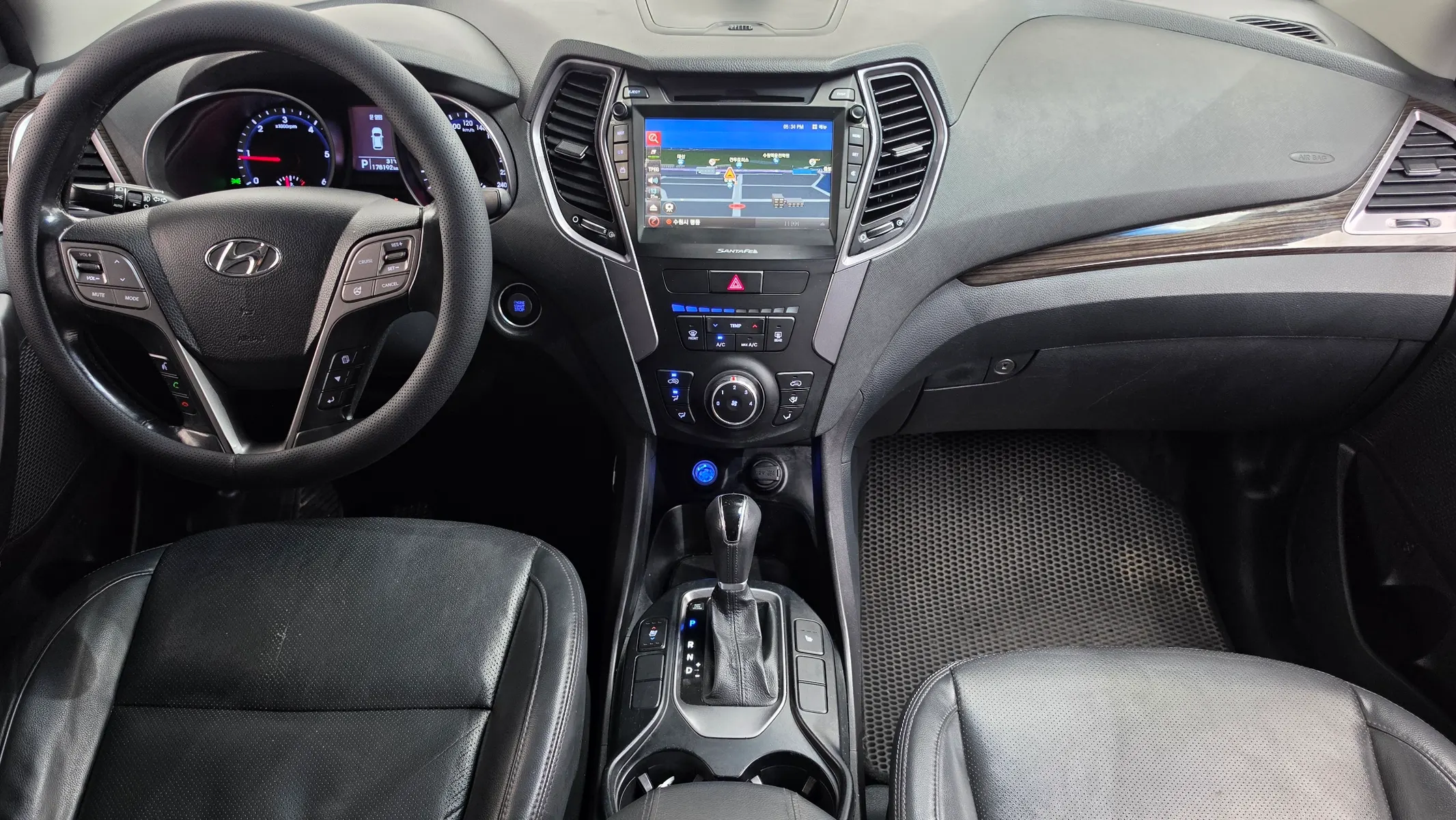 Hyundai DM (e-VGT) 2.0 2WD 2012 4/5