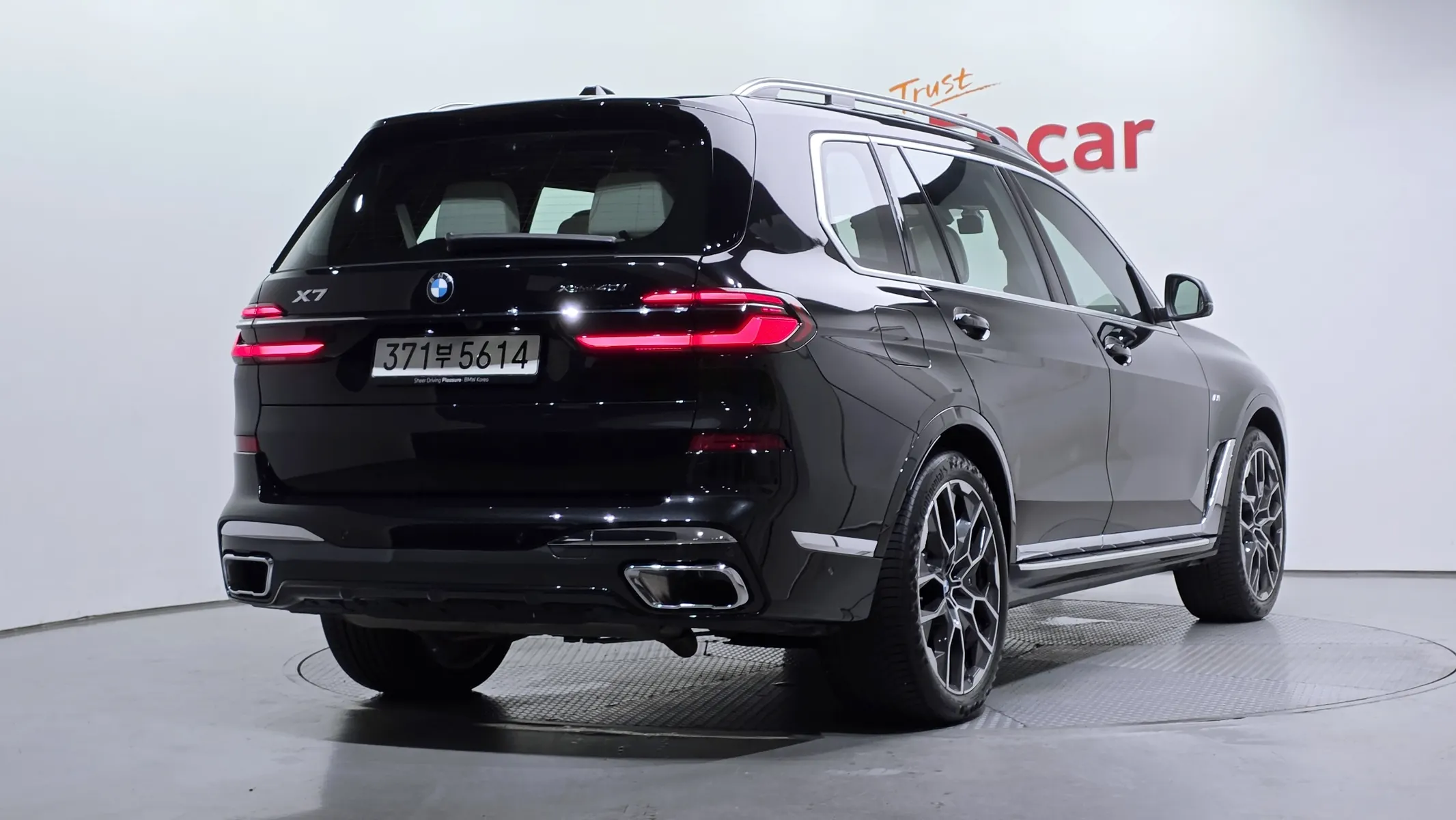 BMW X7 (G07) xDrive 40i M 6 2025 2/35