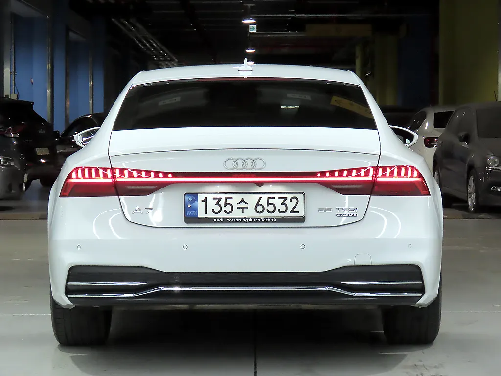 Audi A7 (4K) 55 TFSI 2020 3/27