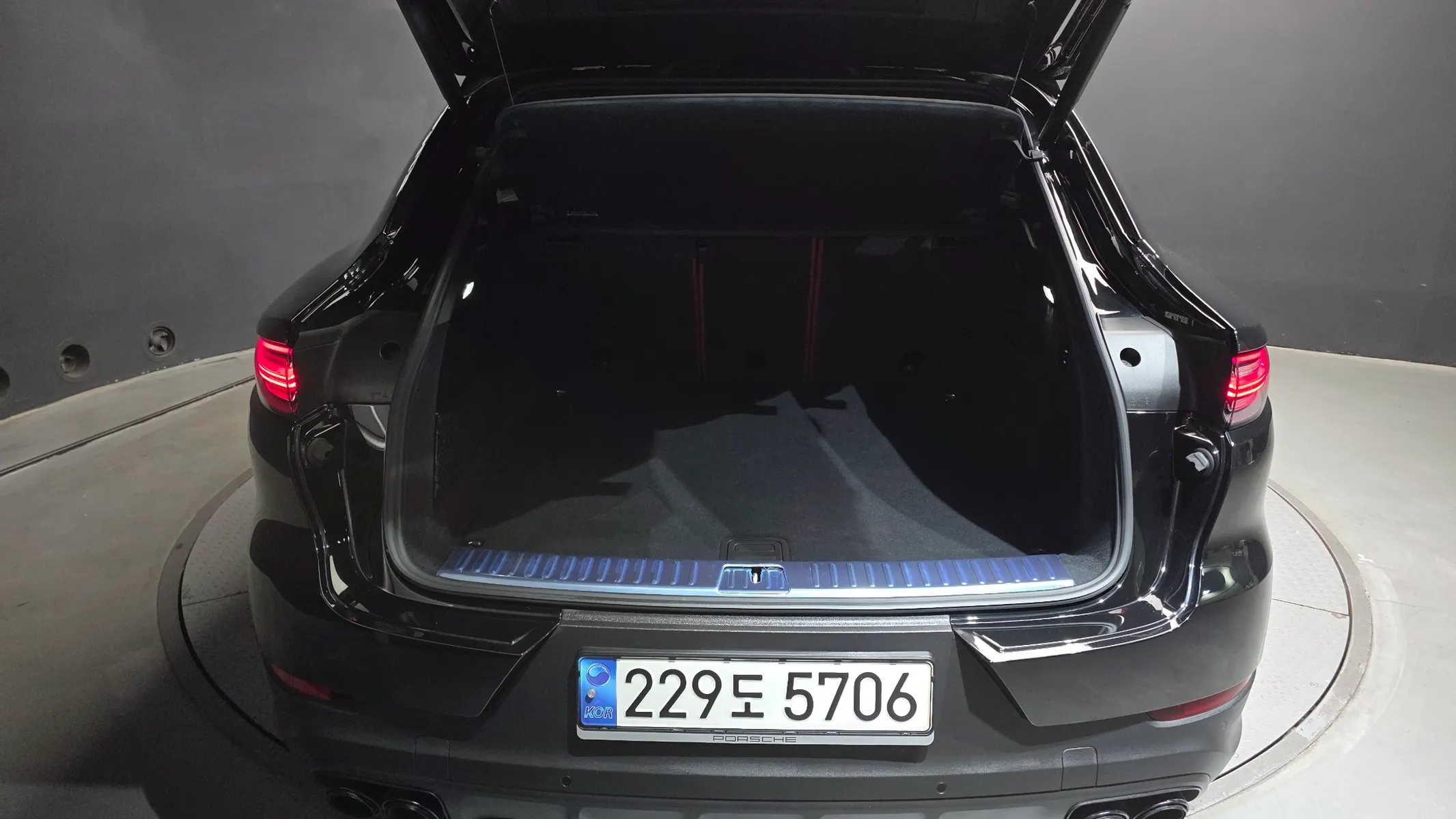 Porsche (PO536) 3.0 2022 32/33