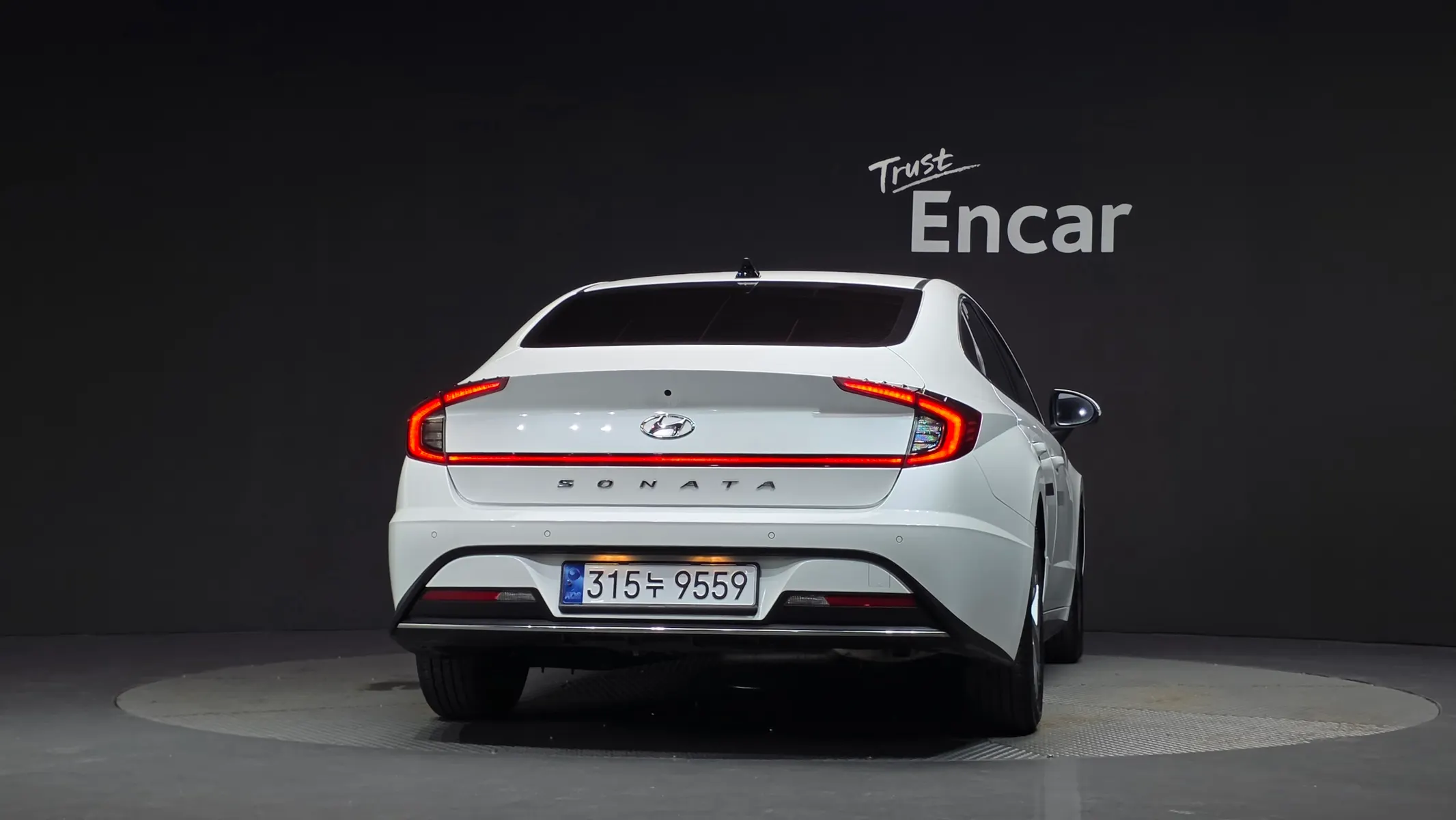 Hyundai (DN8) 2.0 LPG 2022 3/5
