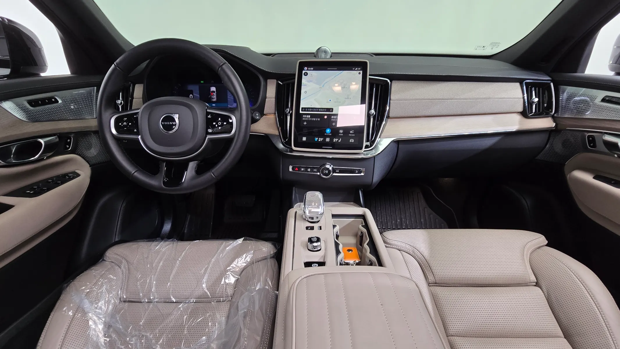 Volvo XC90 2 B6 2025 4/5