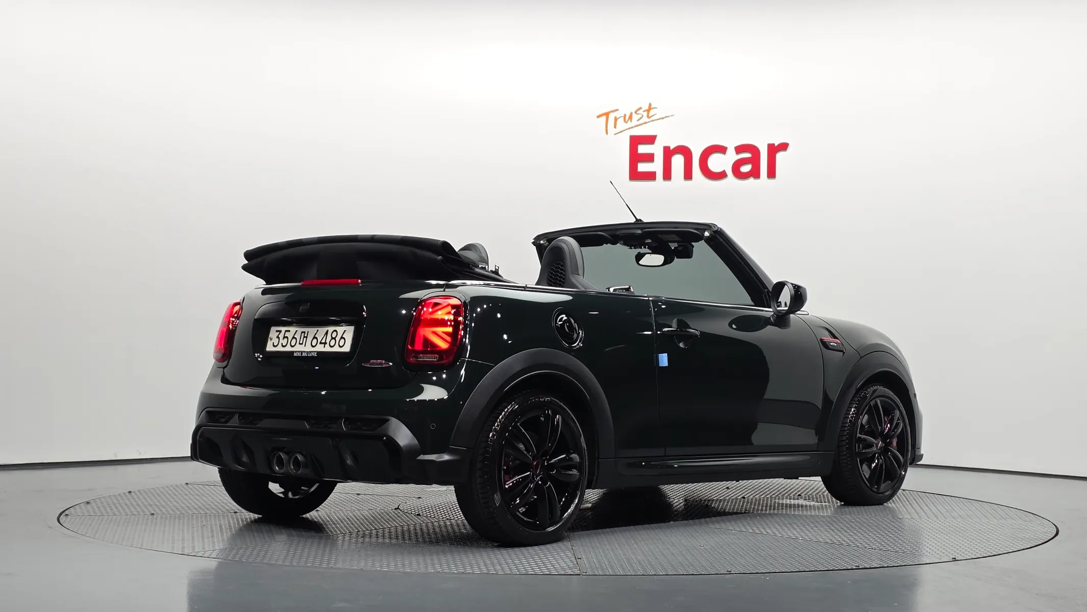 MINI S Convertible JCW 2024 2/31
