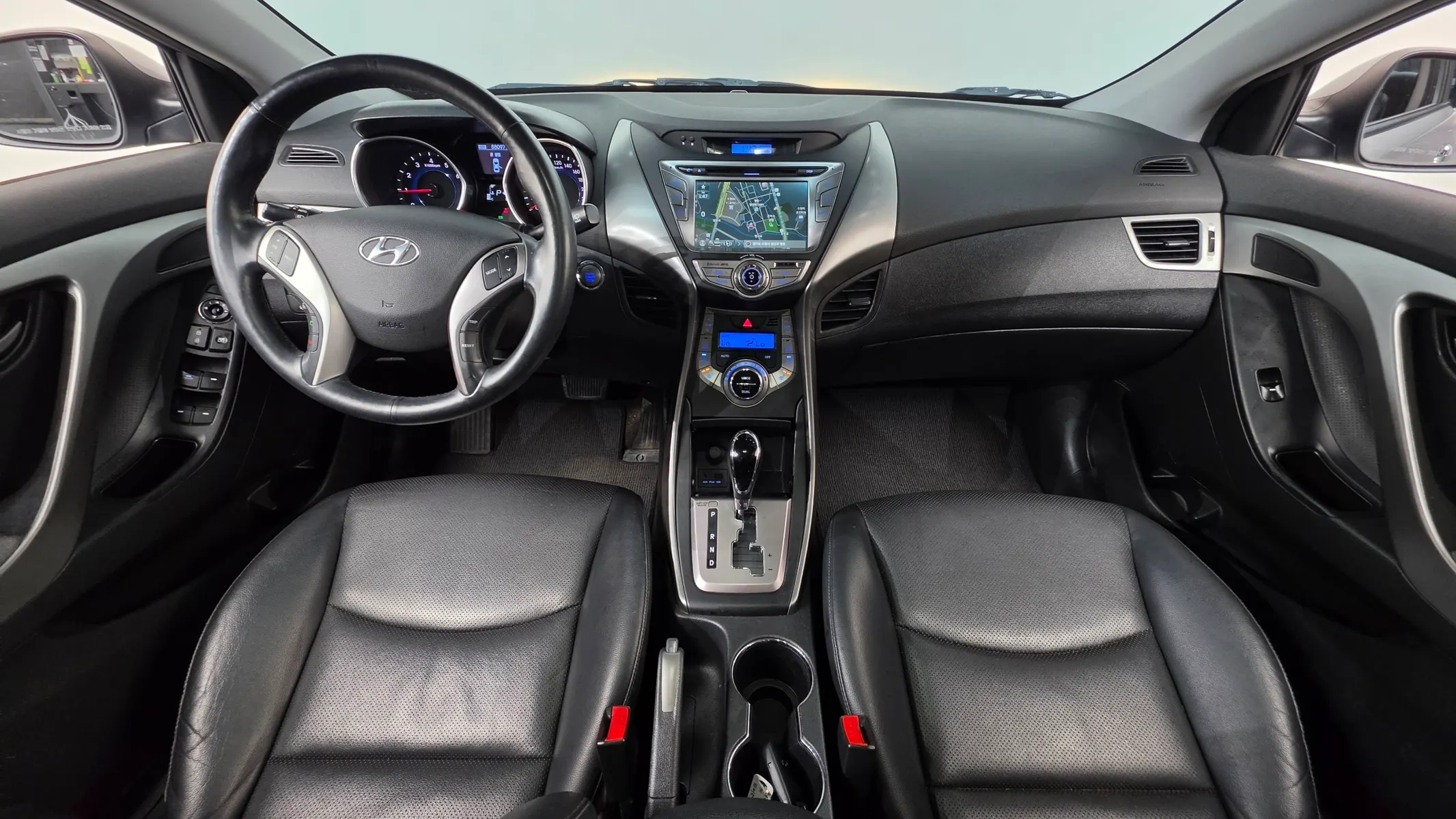 Hyundai MD M16 GDI 2013 4/5