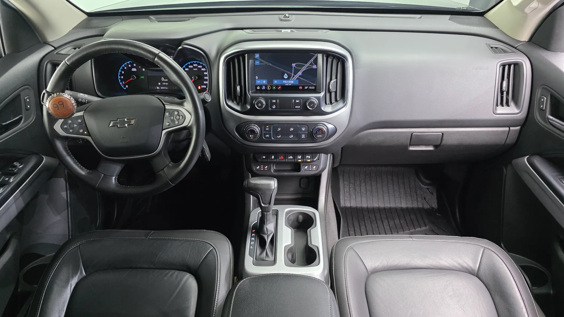 Chevrolet 리얼 콜로라도 3.6 -X 4WD 2021 4/5