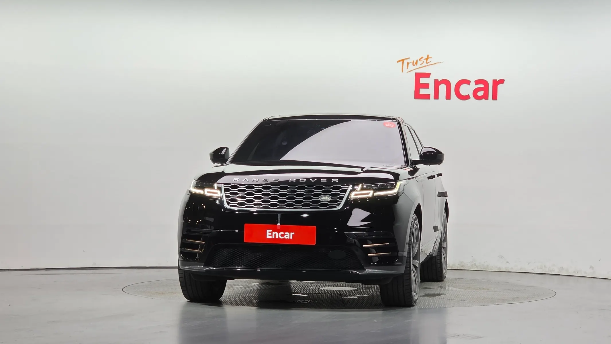 Land Rover 레인지로버 벨라 3.0 D300 R- HSE 2018 3/34