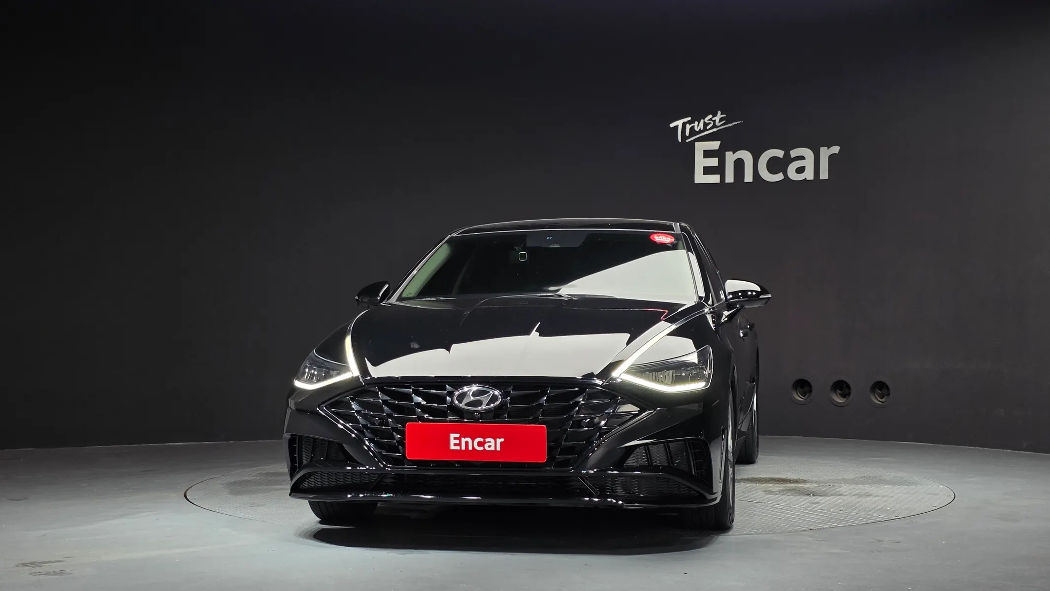 Hyundai (DN8) 2.0 2022 2/5