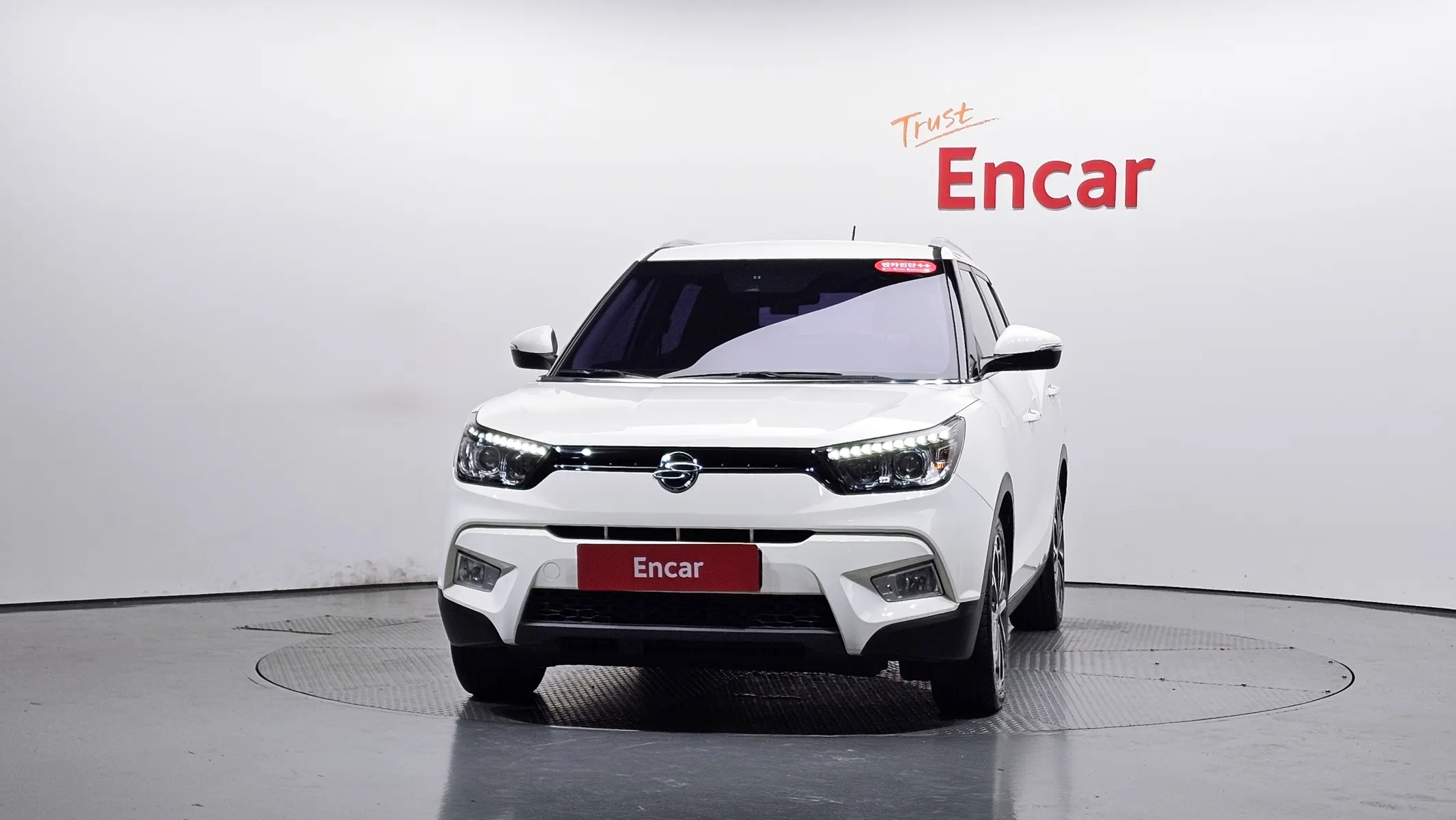 KG Mobility Tivoli VX 2WD 2017 3/32