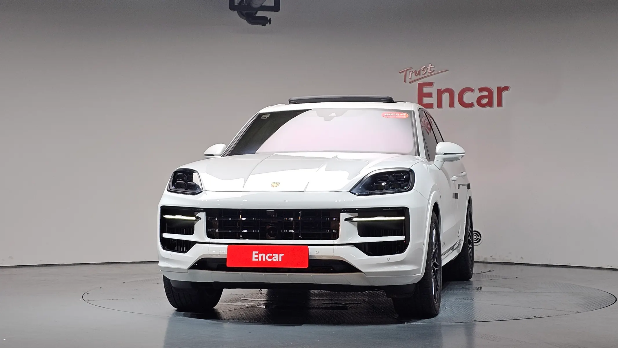 Porsche (PO536) 4.0 GTS 2025 3/39
