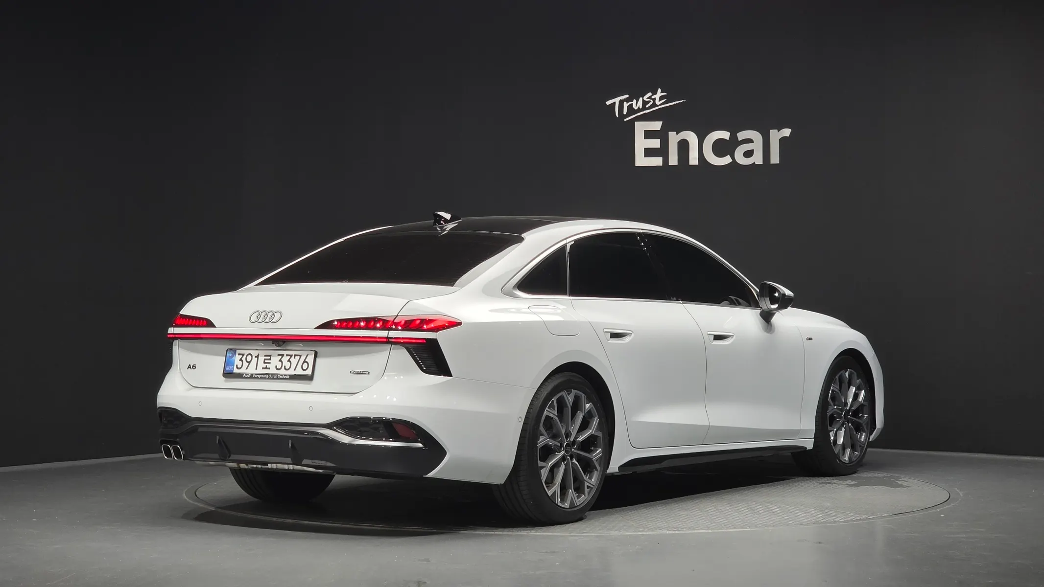 Audi A6 (C9) 40 TDI S Line 2026 2/35
