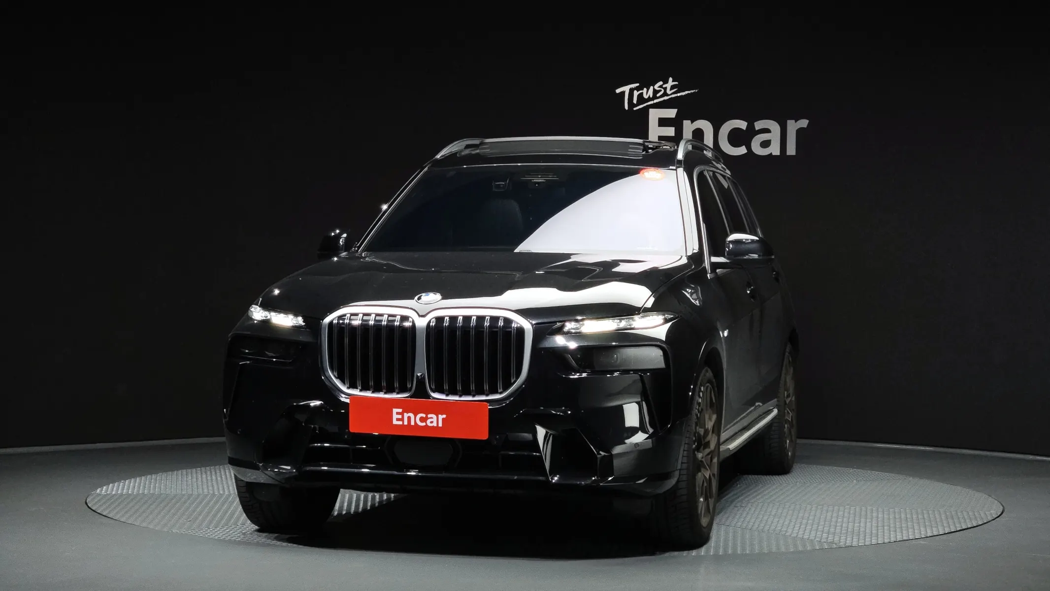 BMW X7 (G07) xDrive 40i M 7 2026 3/38