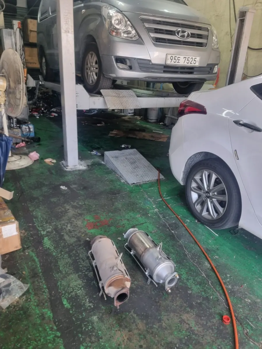 Hyundai Grand Starex 3 2016 37/38