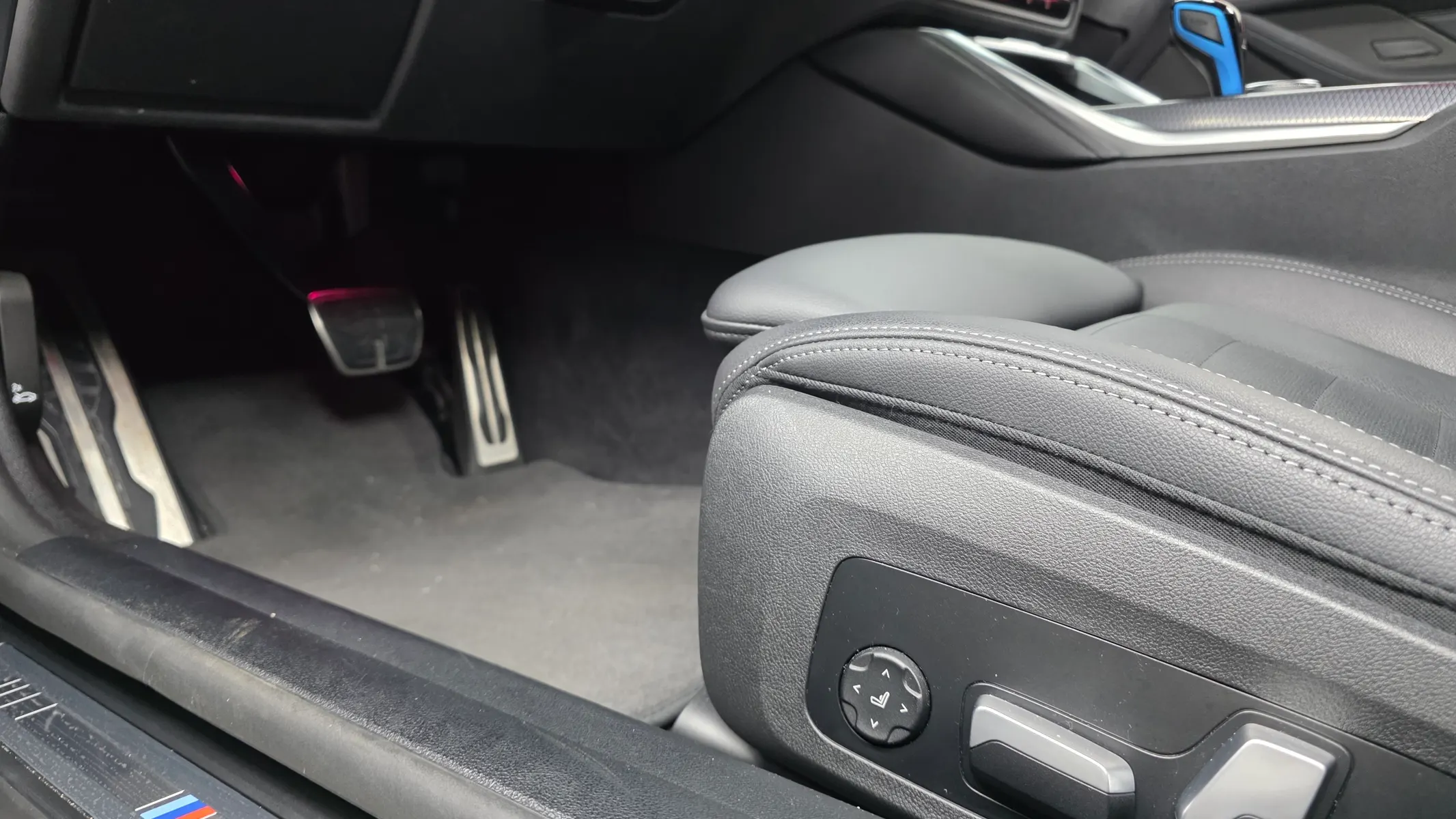 BMW i4 eDrive40 M 2022 35/36