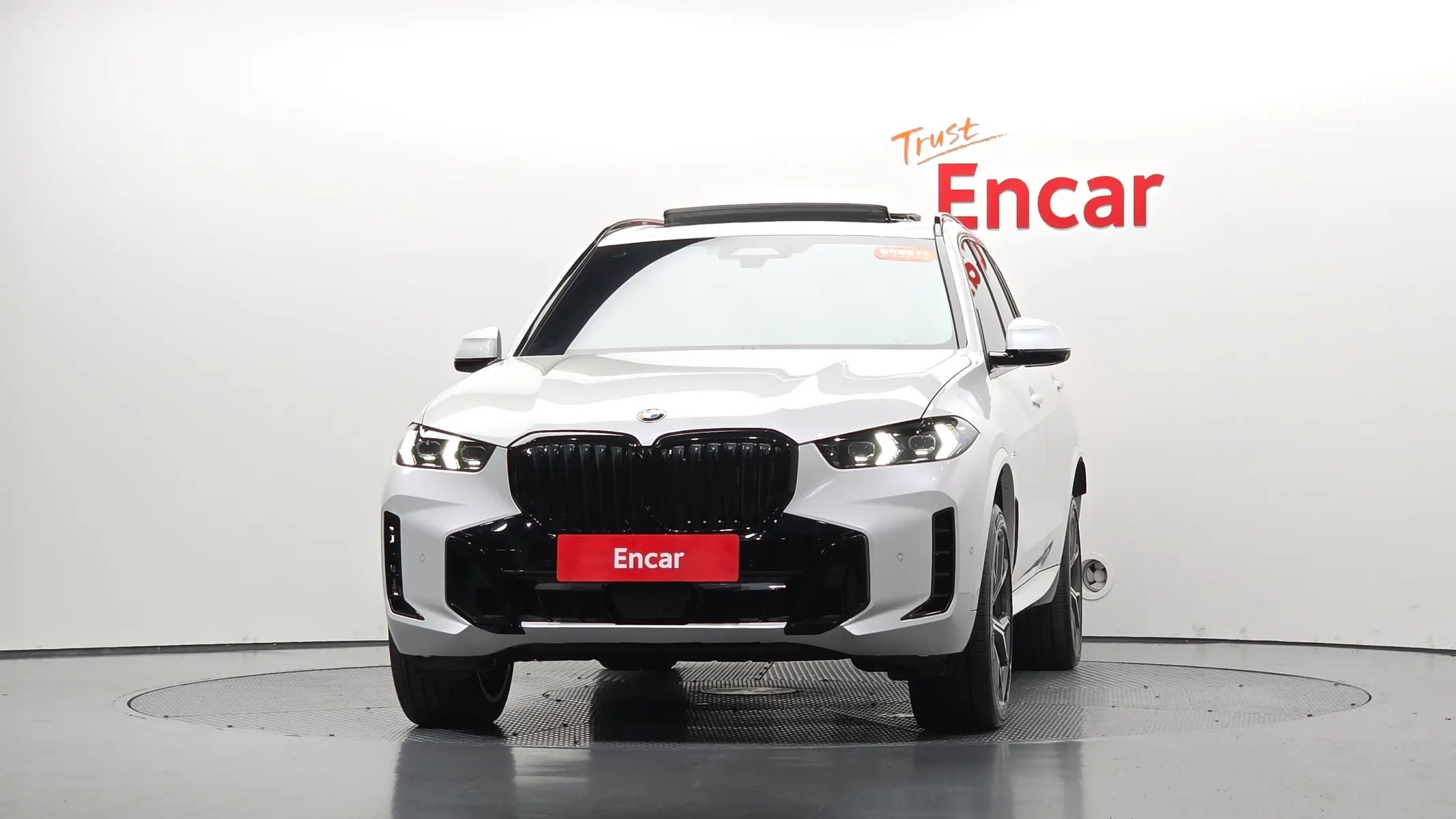 BMW X5 (G05) xDrive 40i M 2024 2/33