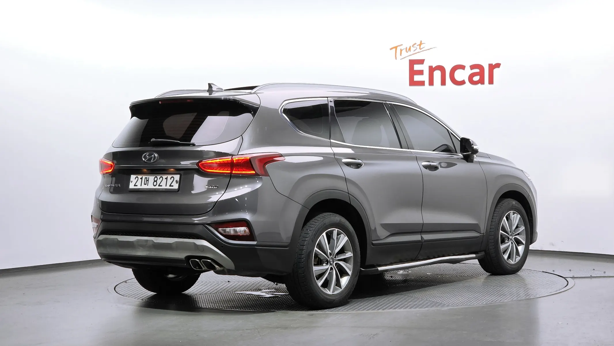 Hyundai TM 2.0 2WD 2019 2/35