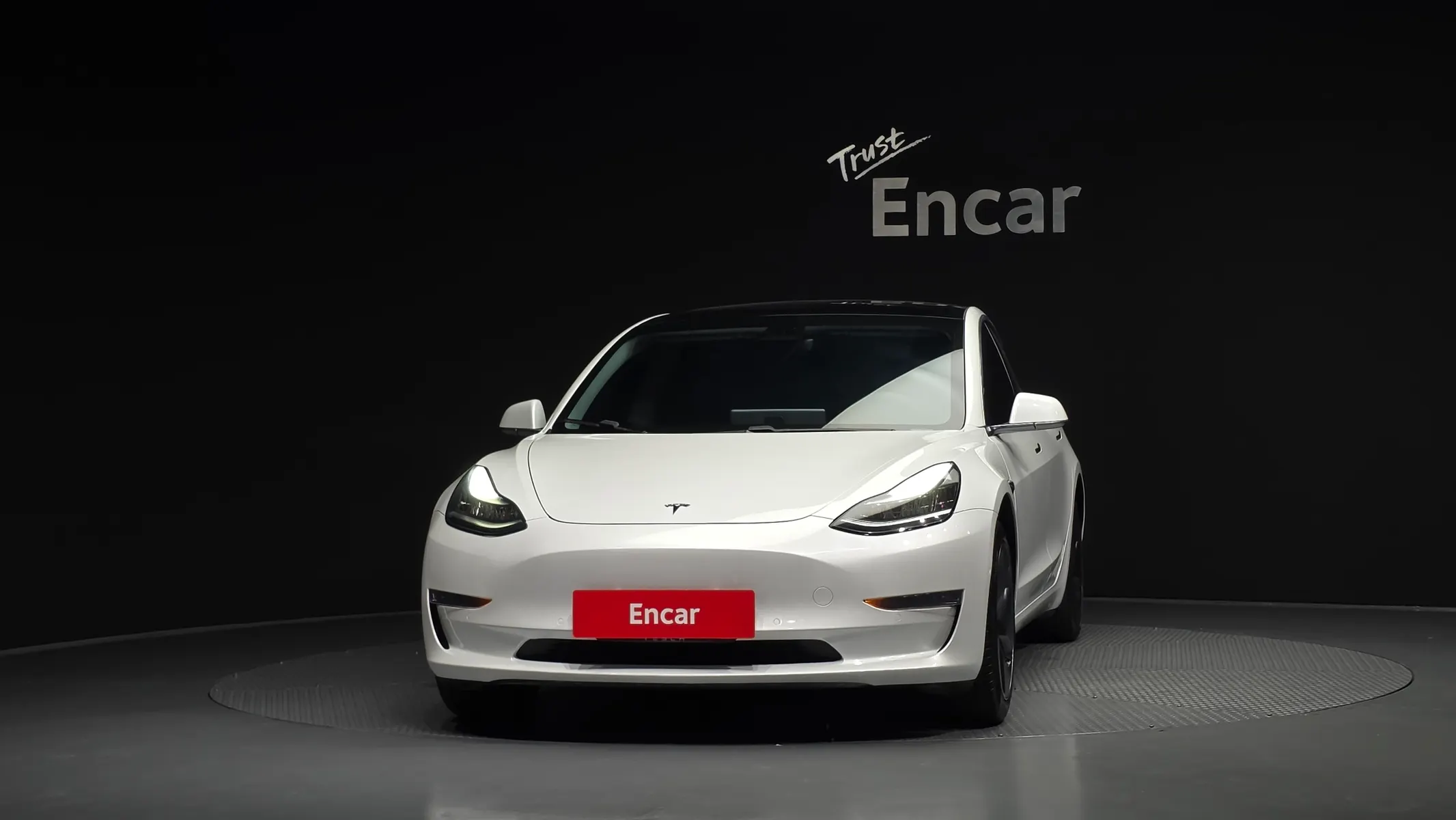 Tesla 3 RWD 2020 2/5