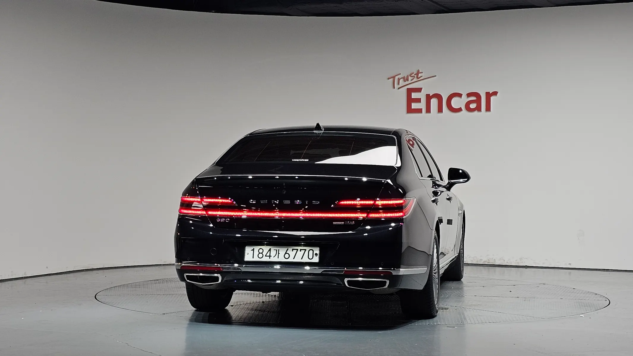 Genesis G90 3.8 AWD 2019 3/5
