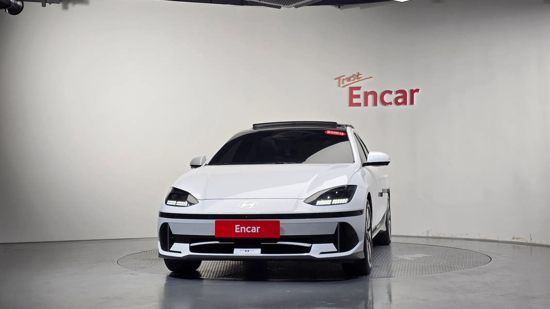 Hyundai Ioniq 6 2023 2/5