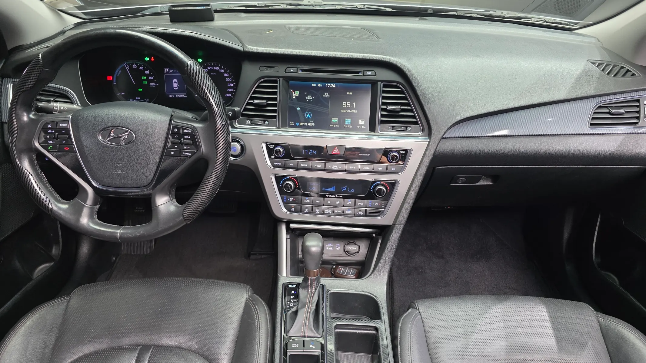 Hyundai LF 2.0 HEV 2015 4/5