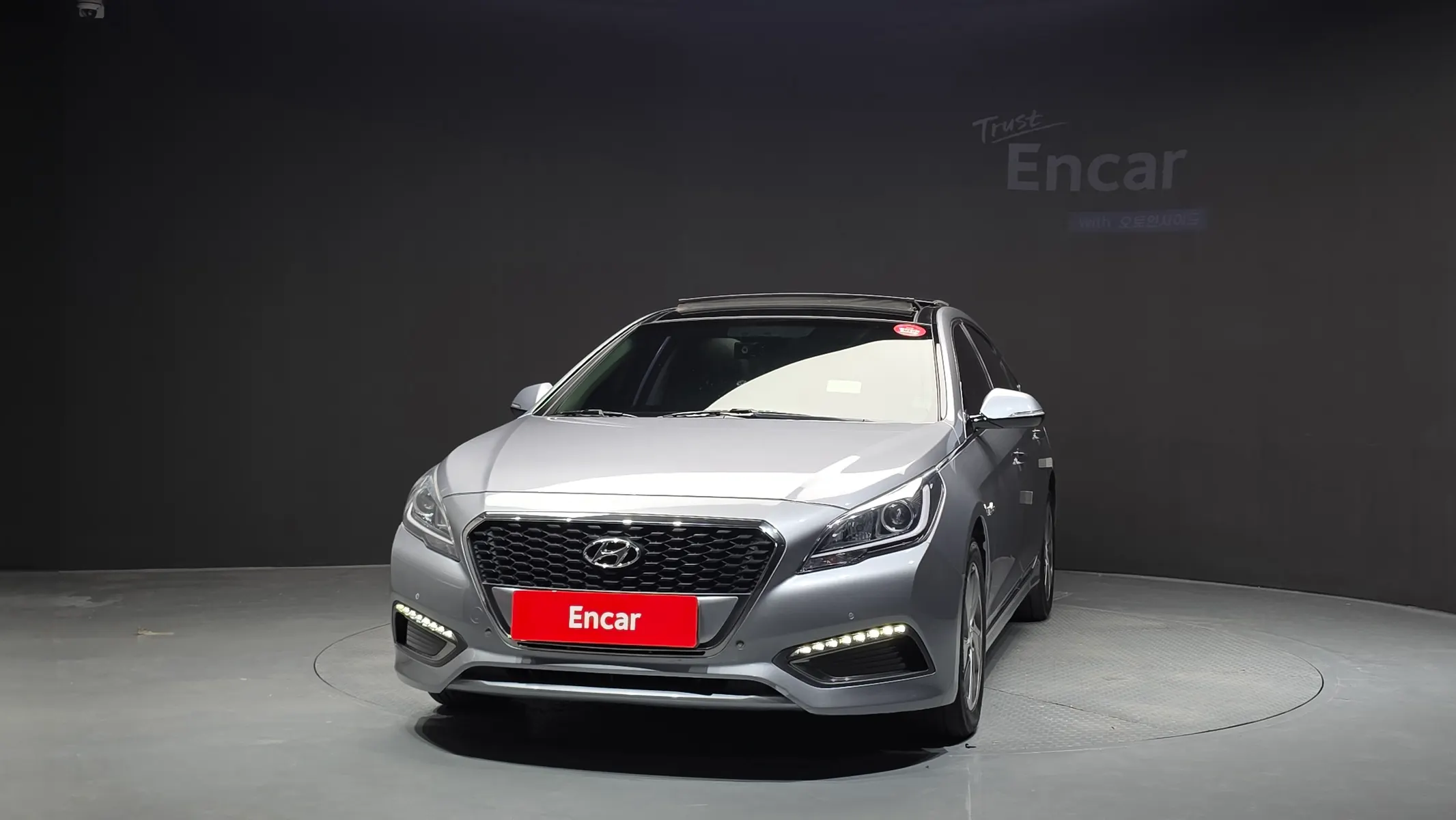 Hyundai LF 2.0 HEV 2015 2/5