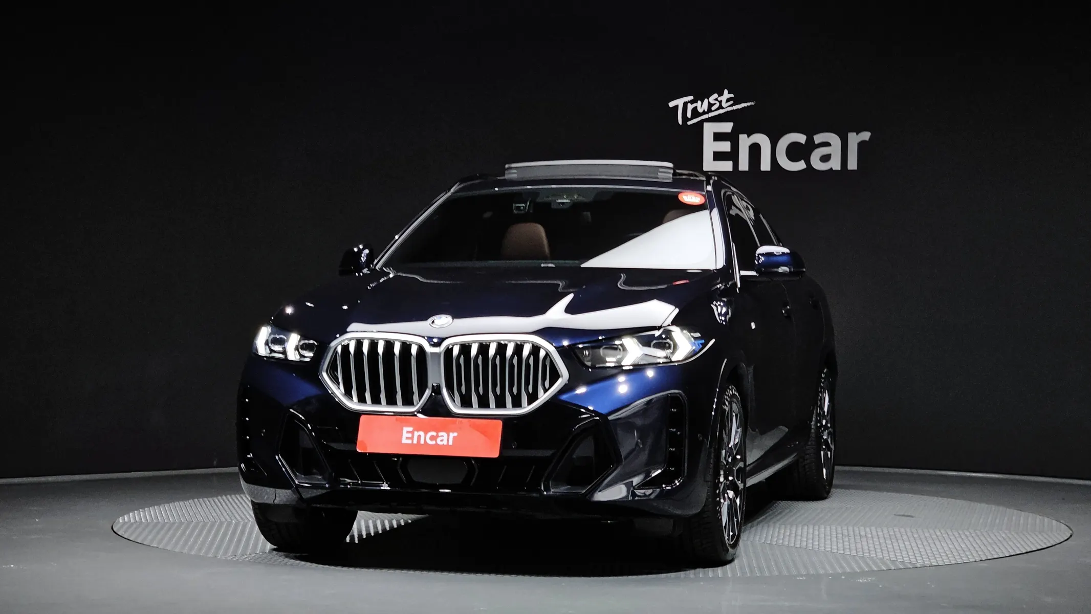 BMW X6 (G06) xDrive40i M 2025 3/36