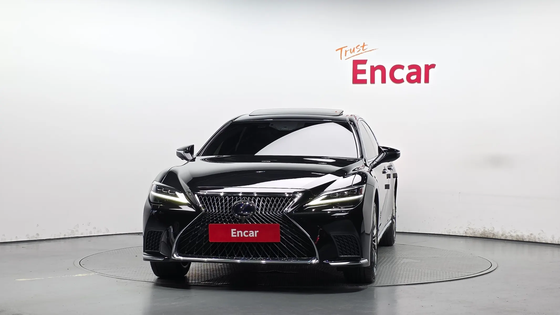 Lexus LS500h 5 3.5 AWD 2021 2/5