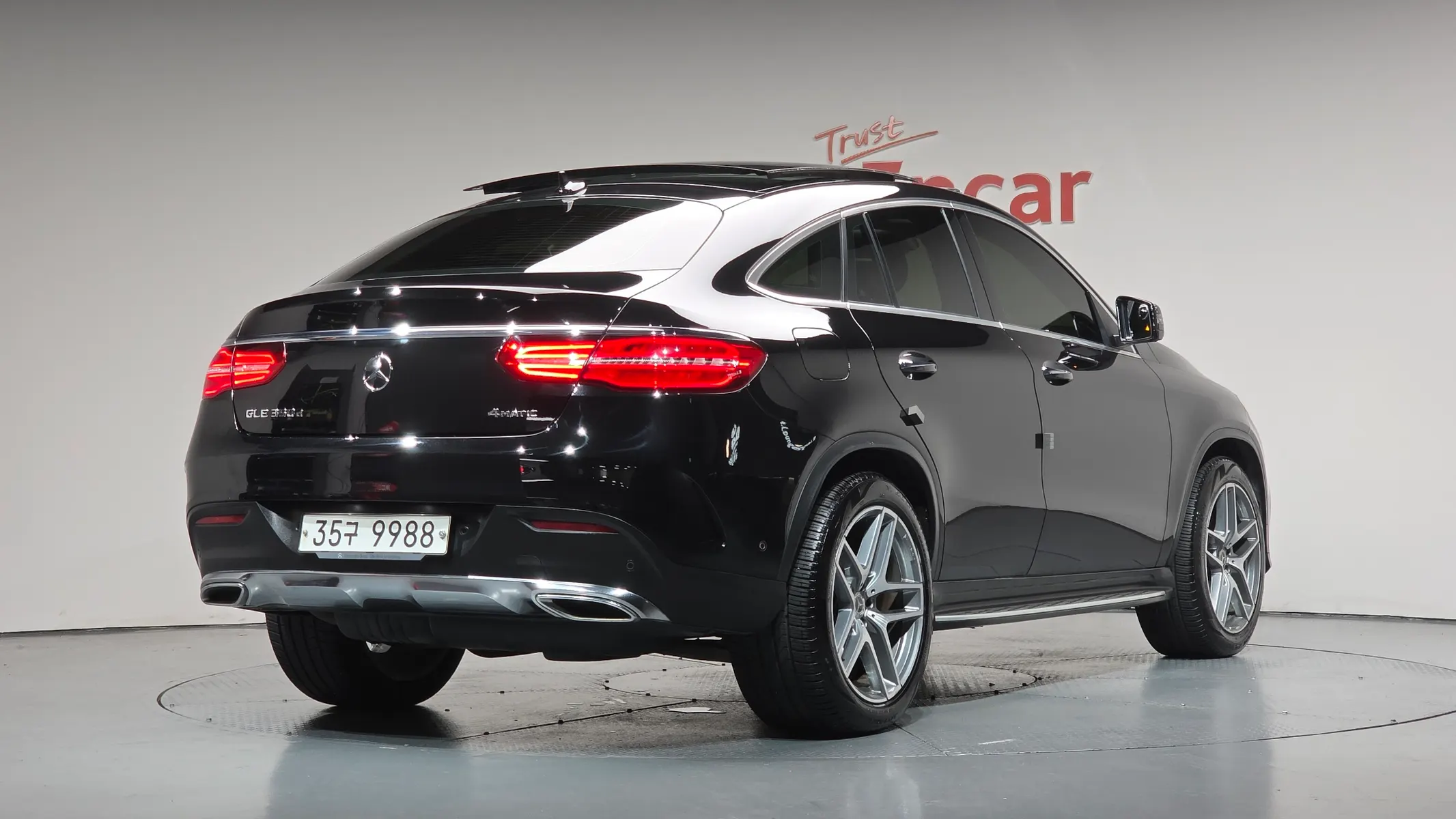 Mercedes-Benz GLE-Class W166 GLE350 d 4MATIC 2017 2/36