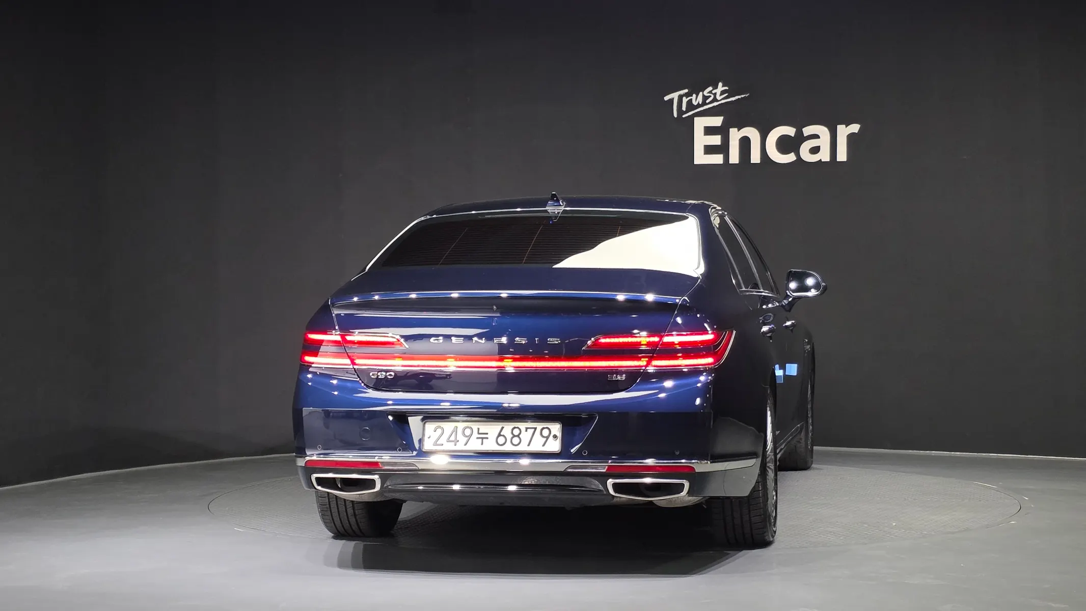 Genesis G90 3.8 2019 3/5